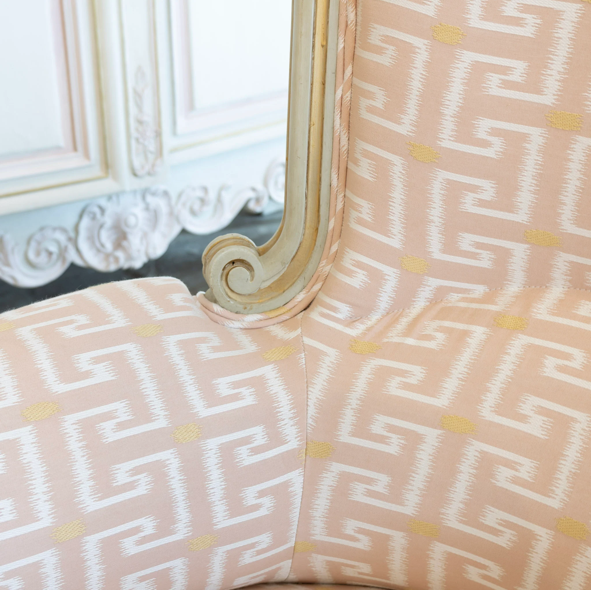 Louis XVI Chaise Lounge – Pink Greek Key Upholstery & Carved Detailing - Image 7