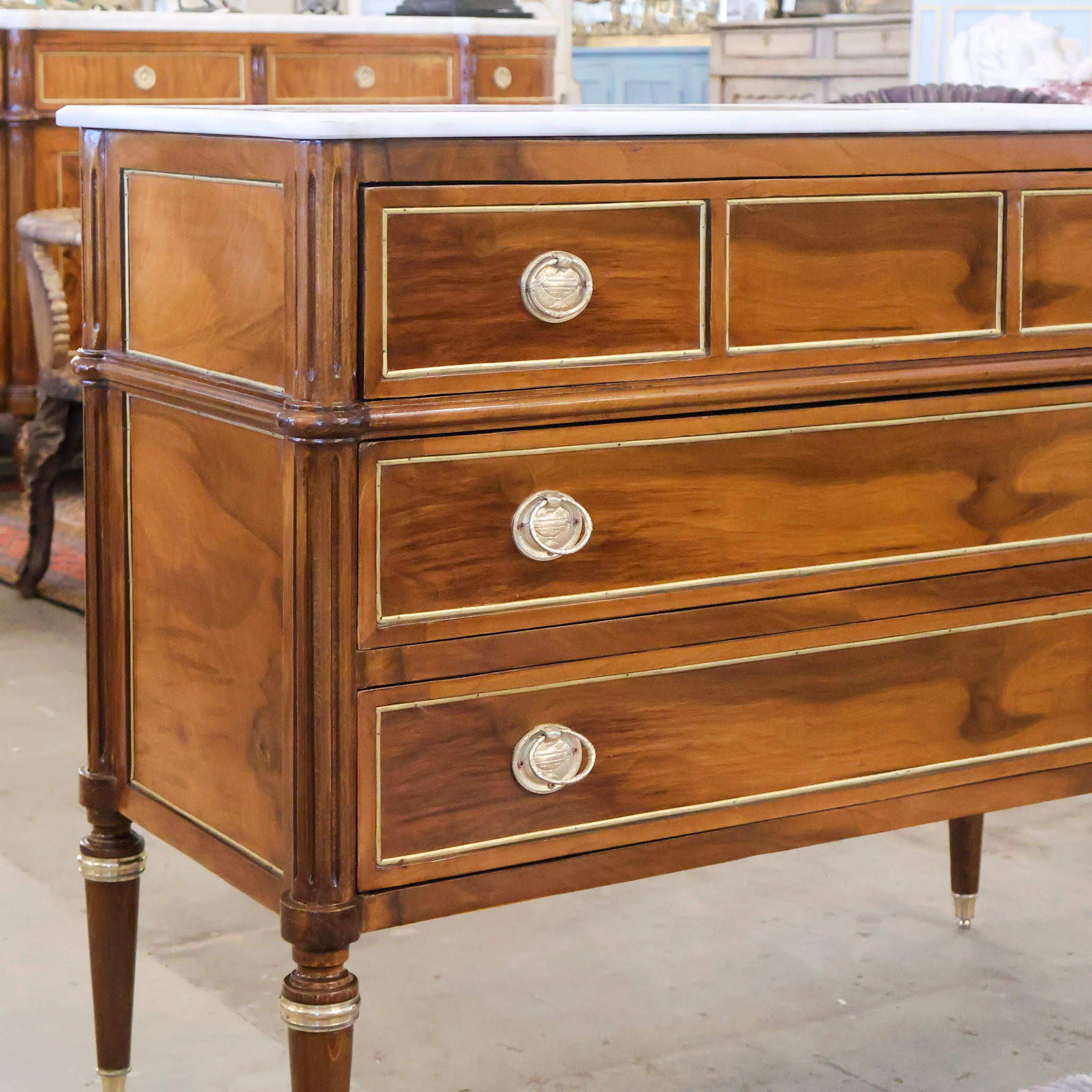 Louis XVI Burl Wood Chest with Brass Pulls and White Marble Top - Image 4