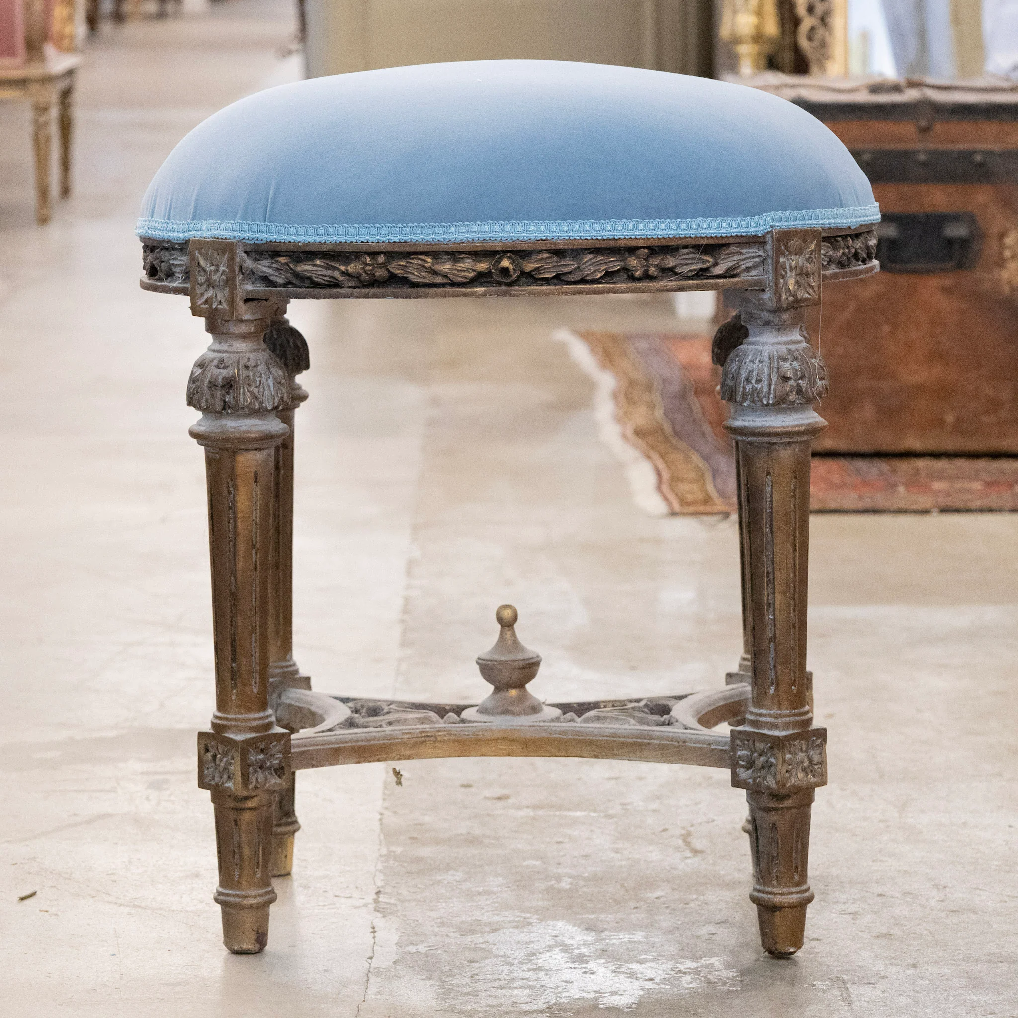 Louis XVI Dark Gilded Oval Stool – Blue Velvet Upholstery