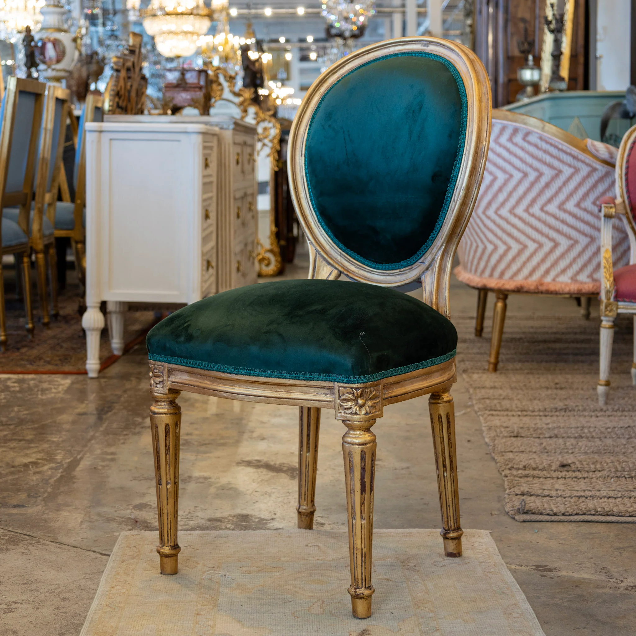 Louis XVI Round Dining Chair – Gilded Frame & Dark Green Velvet Upholstery - Image 4