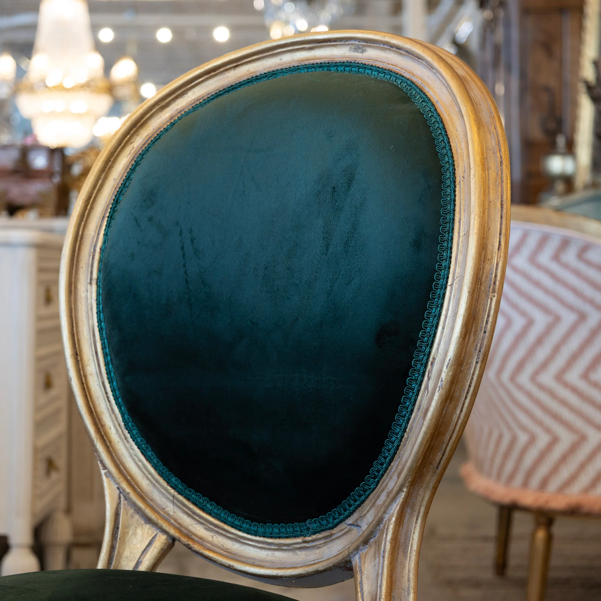 Louis XVI Round Dining Chair – Gilded Frame & Dark Green Velvet Upholstery - Image 6