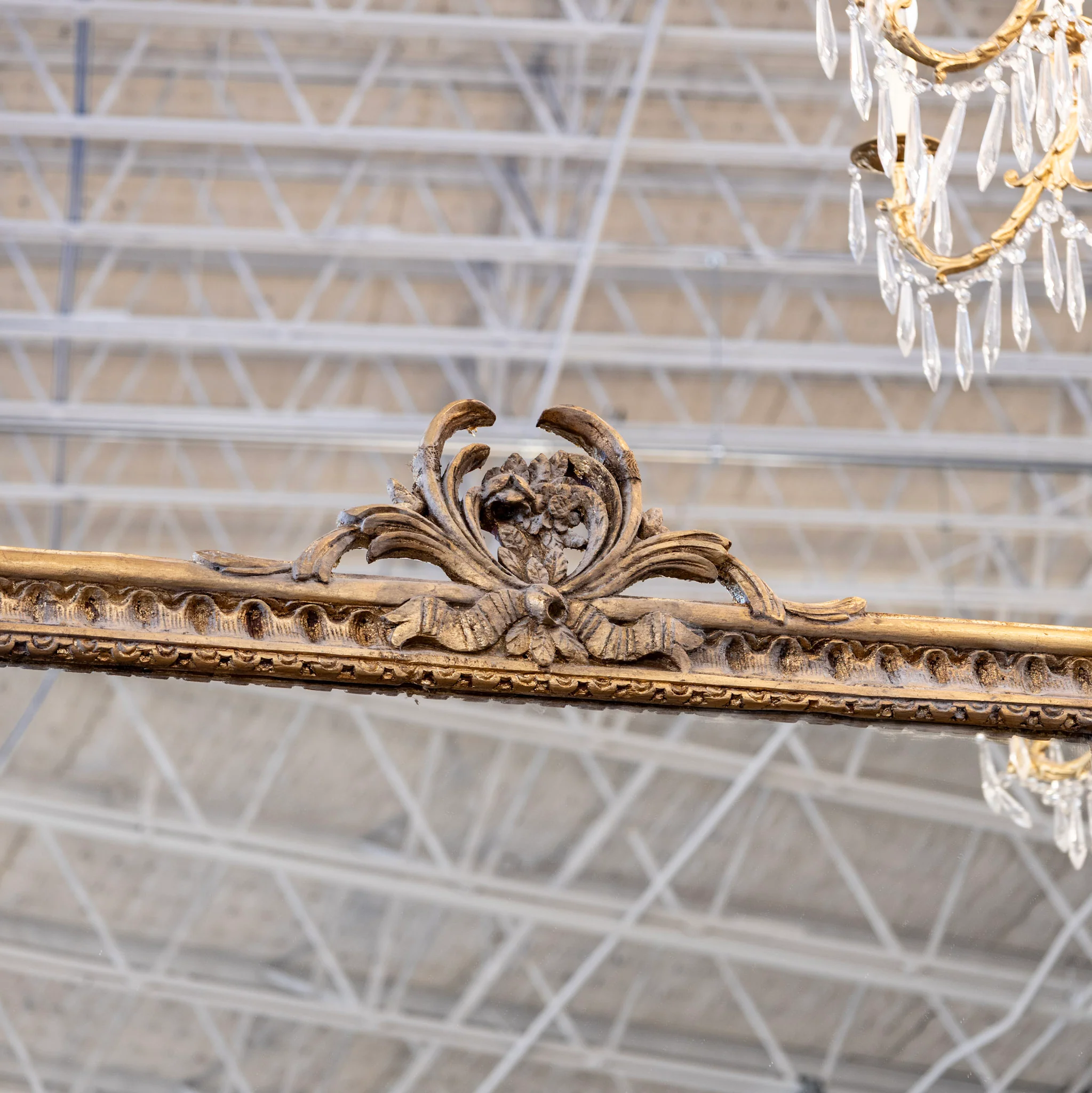 Louis XVI Floor Mirror – Carved Trim & Crest in Gold - Image 4