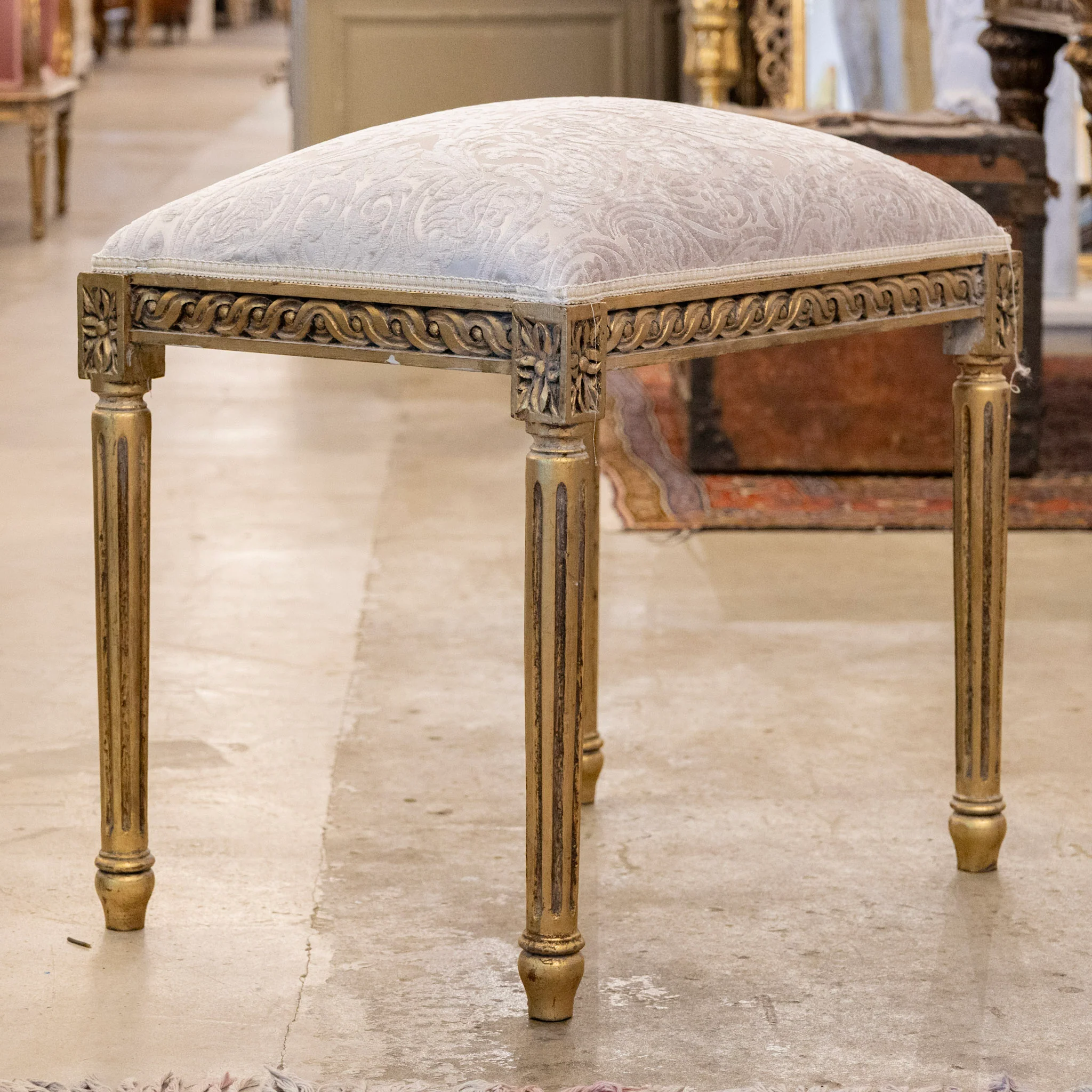 Louis XVI Gilded Bench – Gray Damask Velvet Upholstery - Image 2