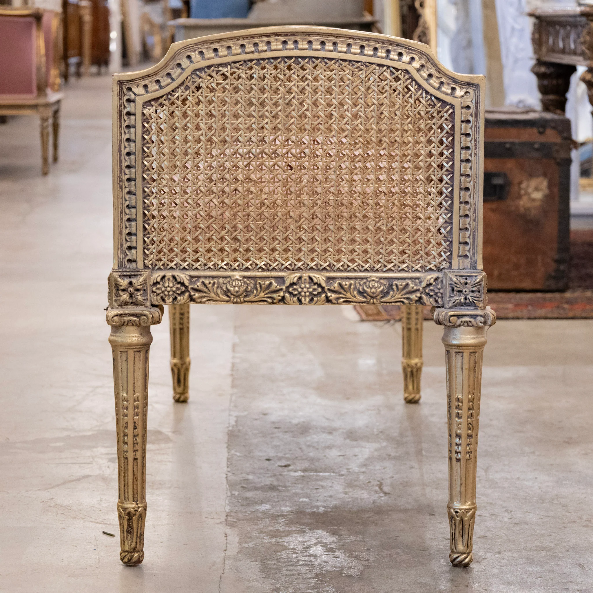 Louis XVI Gilded Cane Bench – Pink Velvet Upholstery & Floral Carvings - Image 6