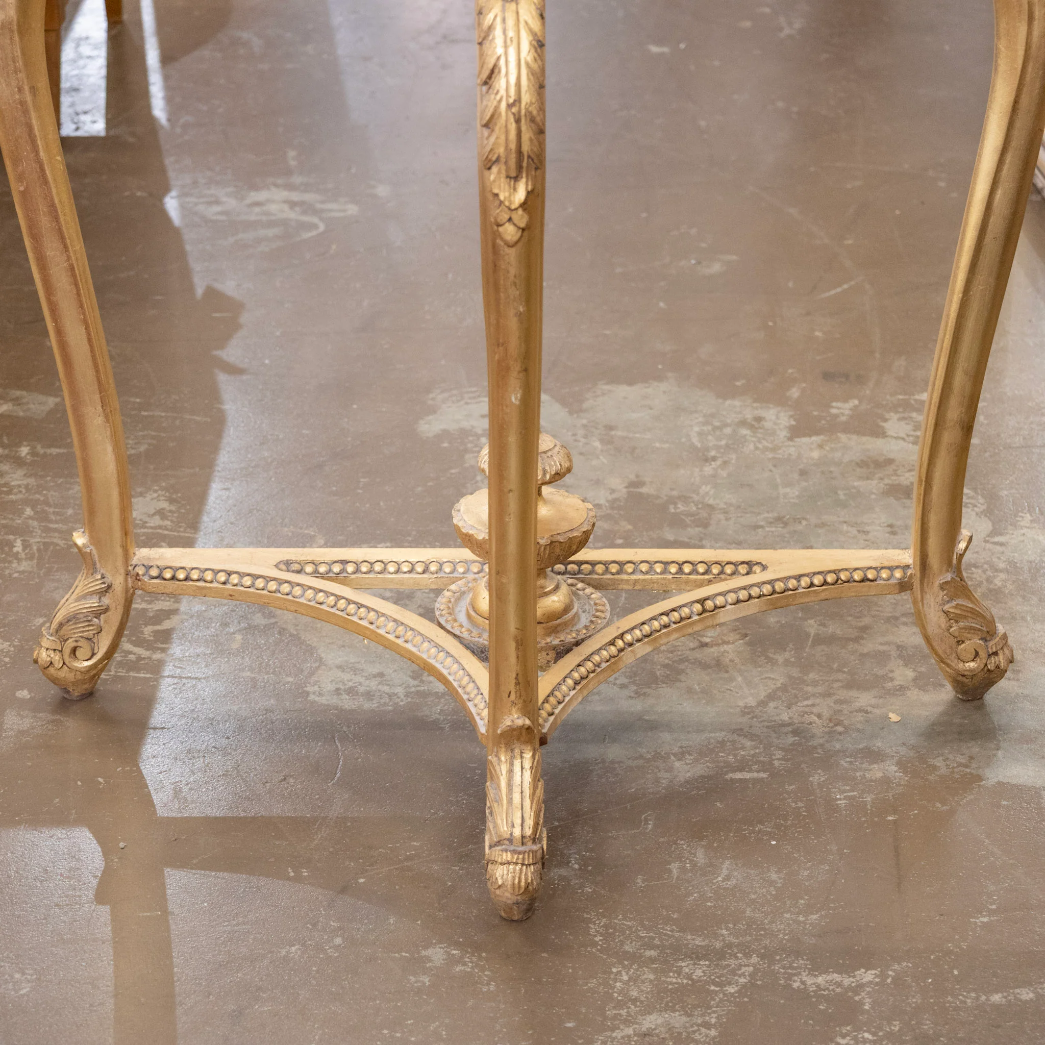 Louis XV Style Gilded Demilune Console Table – White Marble Top & Carved Trim - Image 5