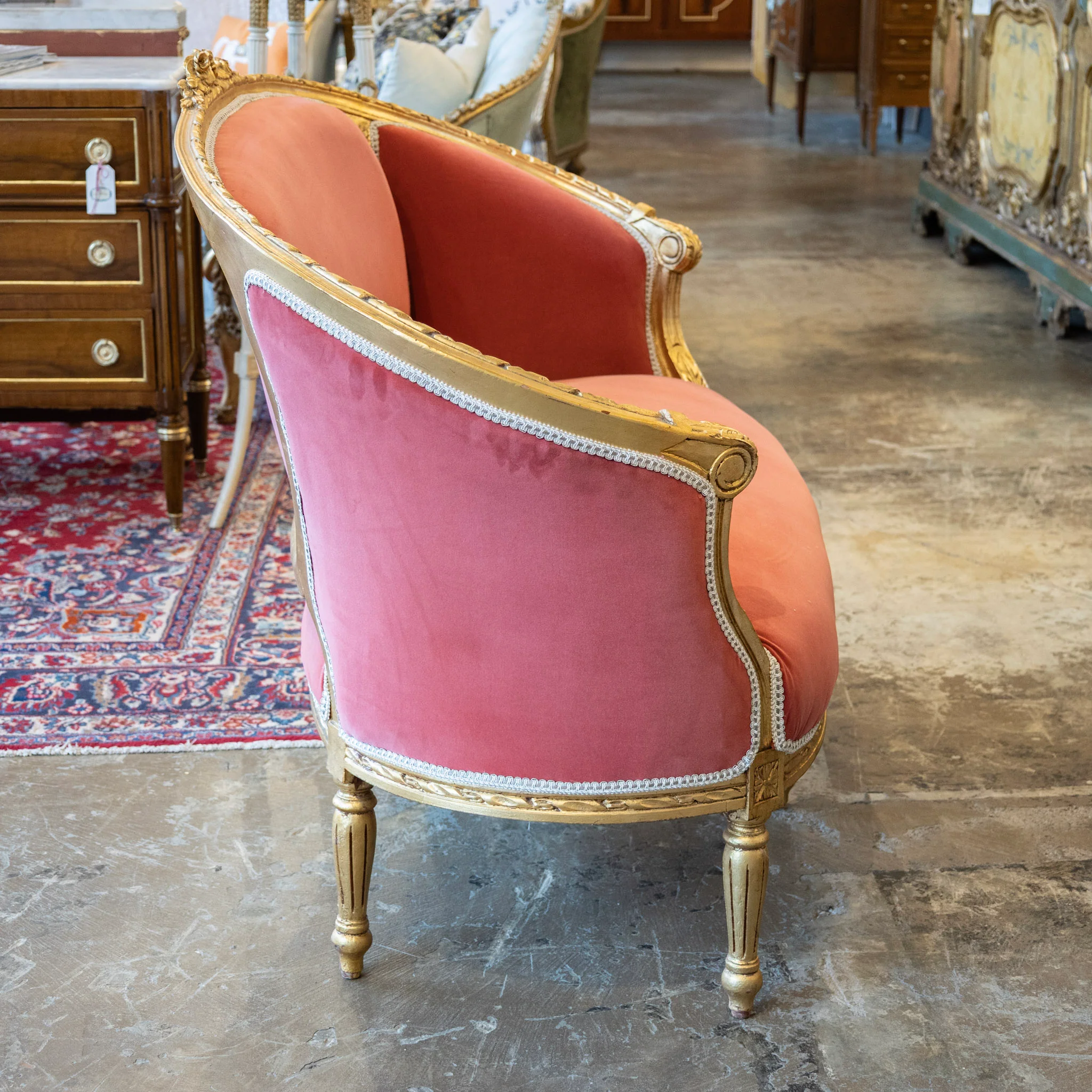 Louis XVI Gilded Settee – Dark Pink Velvet Upholstery - Image 7