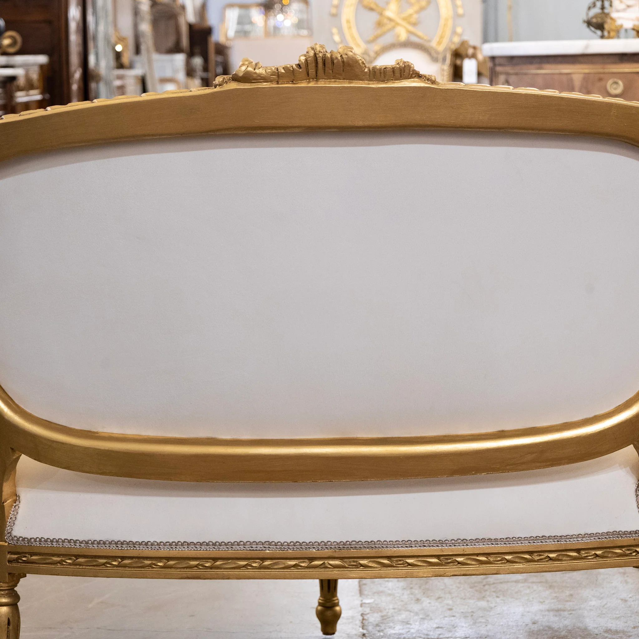 Louis XVI Gilded Settee – White Velvet Upholstery - Image 10