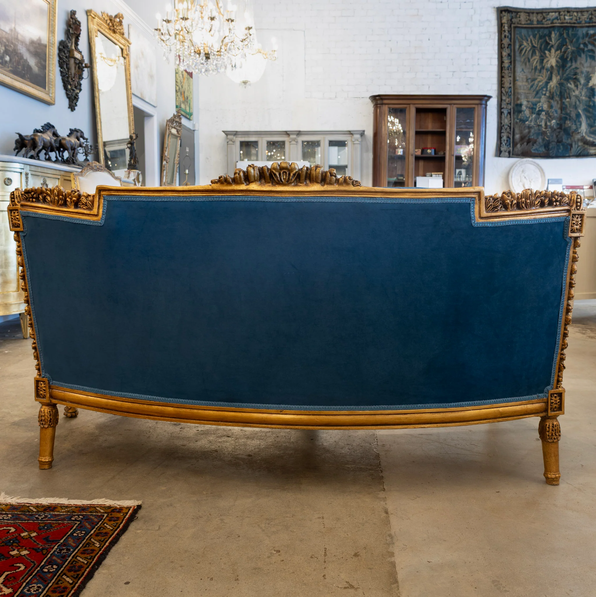Louis XVI Gilded Sofa – Carved Detailing & Dark Blue Velvet Upholstery - Image 9