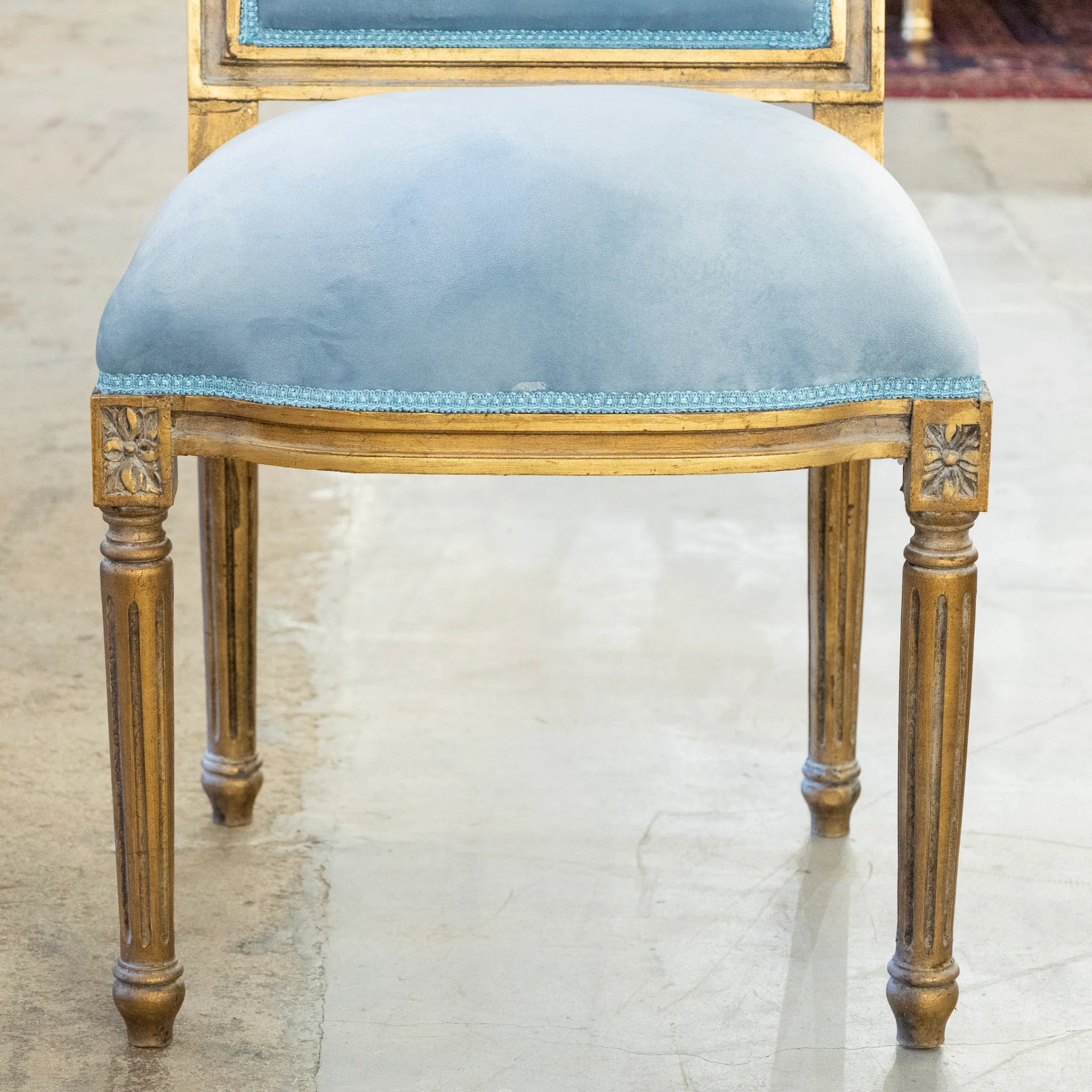 Louis XVI Gilded Square Dining Chair –  Carved Crest & Blue Velvet Upholstery - Image 5