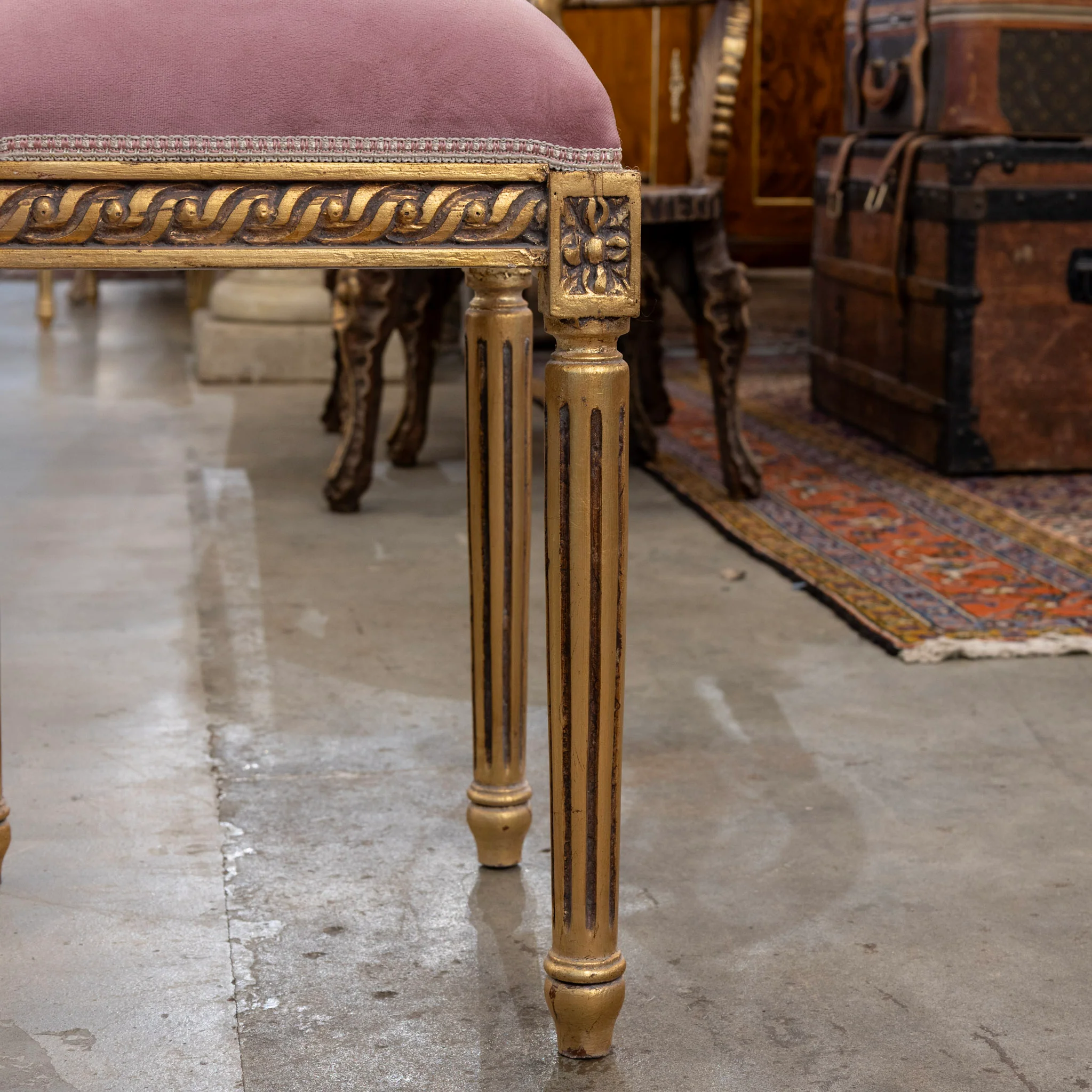 Louis XVI Gilded Square Stool – Pink Velvet Upholstery - Image 3