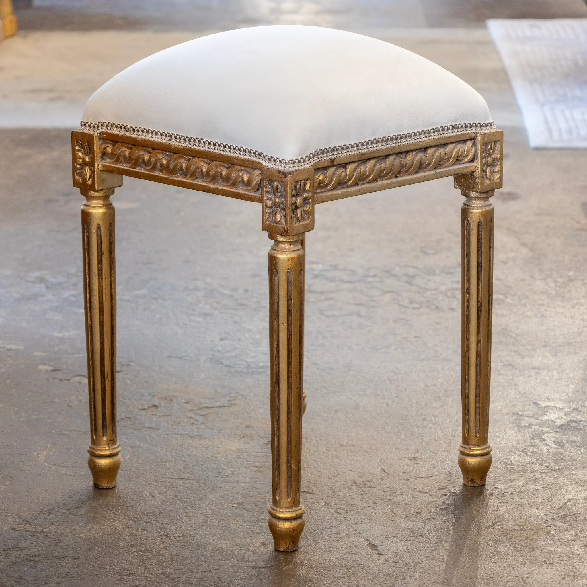 Louis XVI Gilded Stool – Rope Trim & White Velvet Seat - Image 2