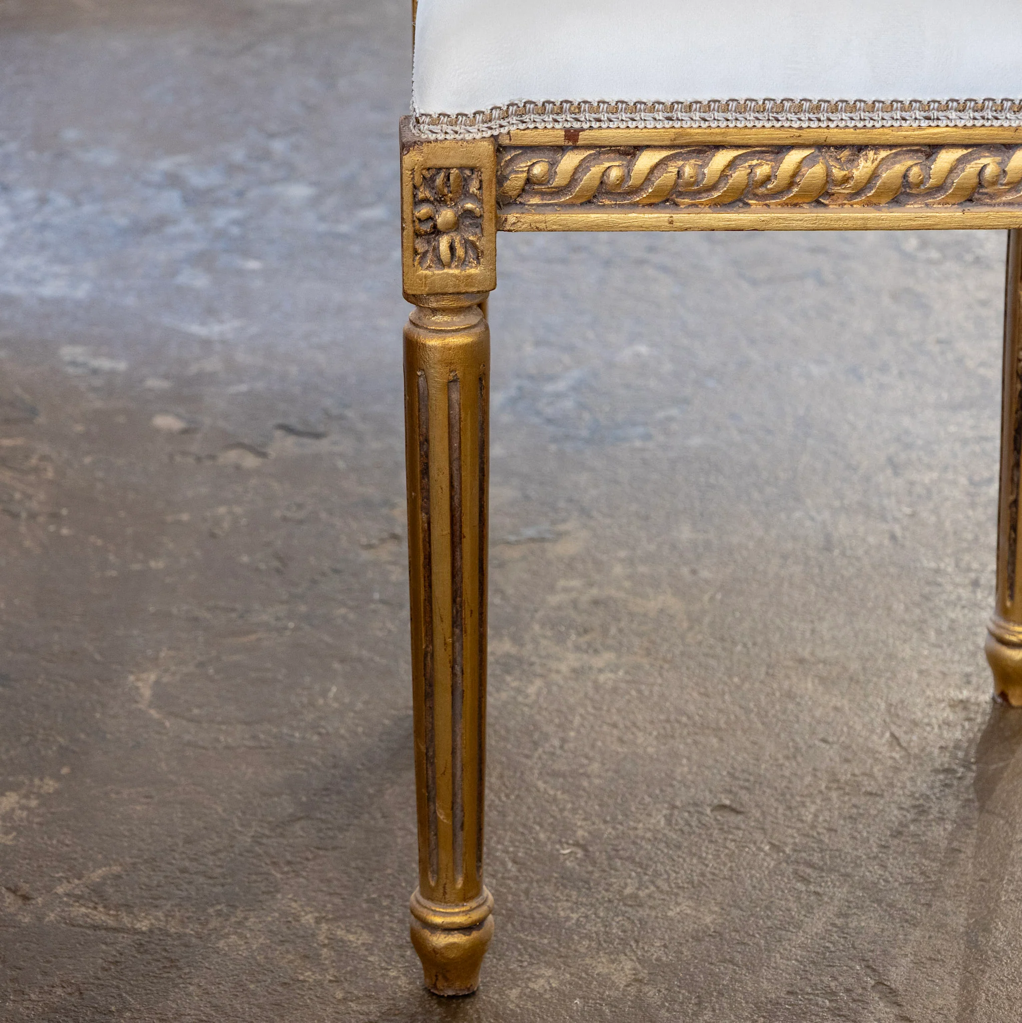 Louis XVI Gilded Stool – Rope Trim & White Velvet Seat - Image 4