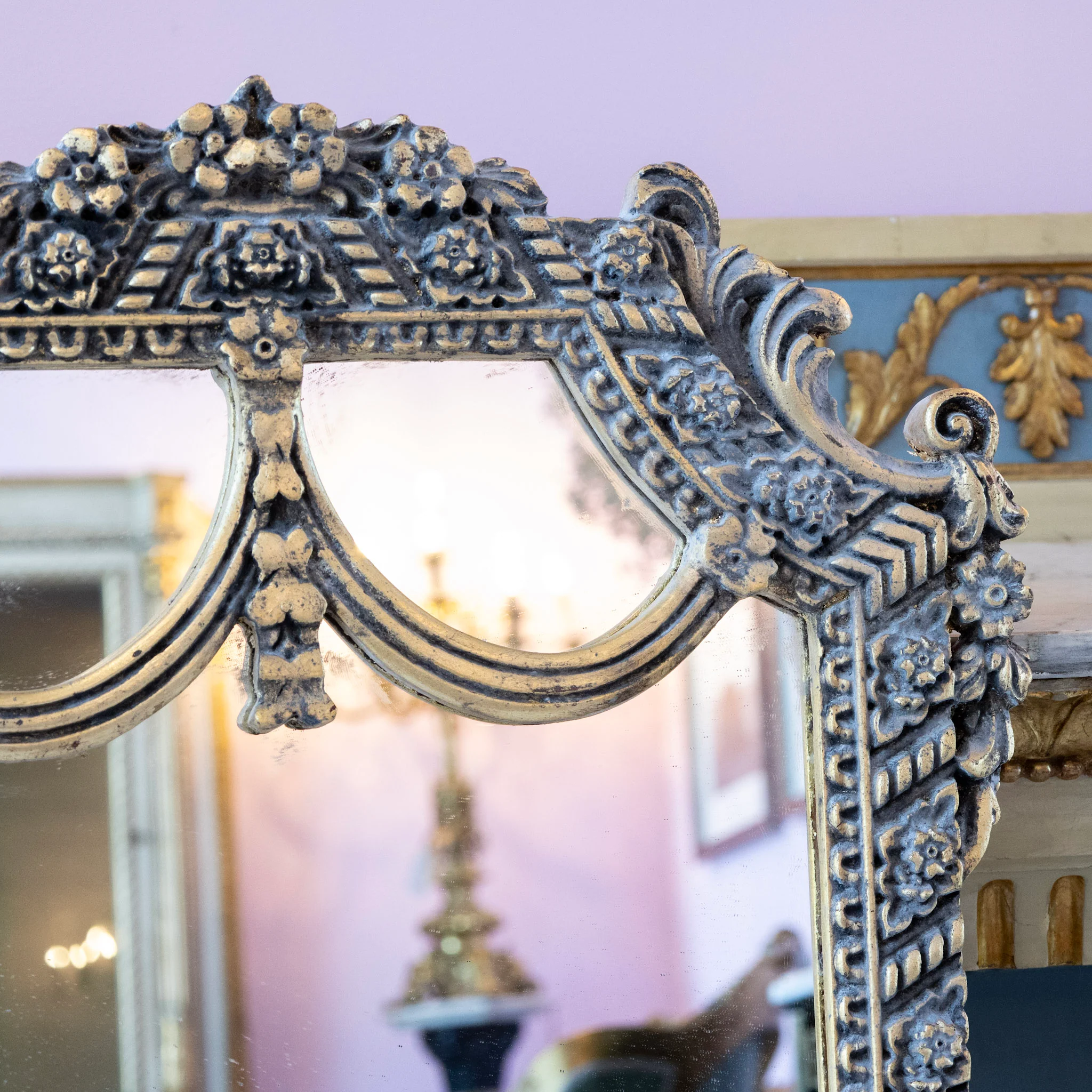 Louis XVI Mirror – Carved Floral Garland Frame with Aged Patina - Image 5