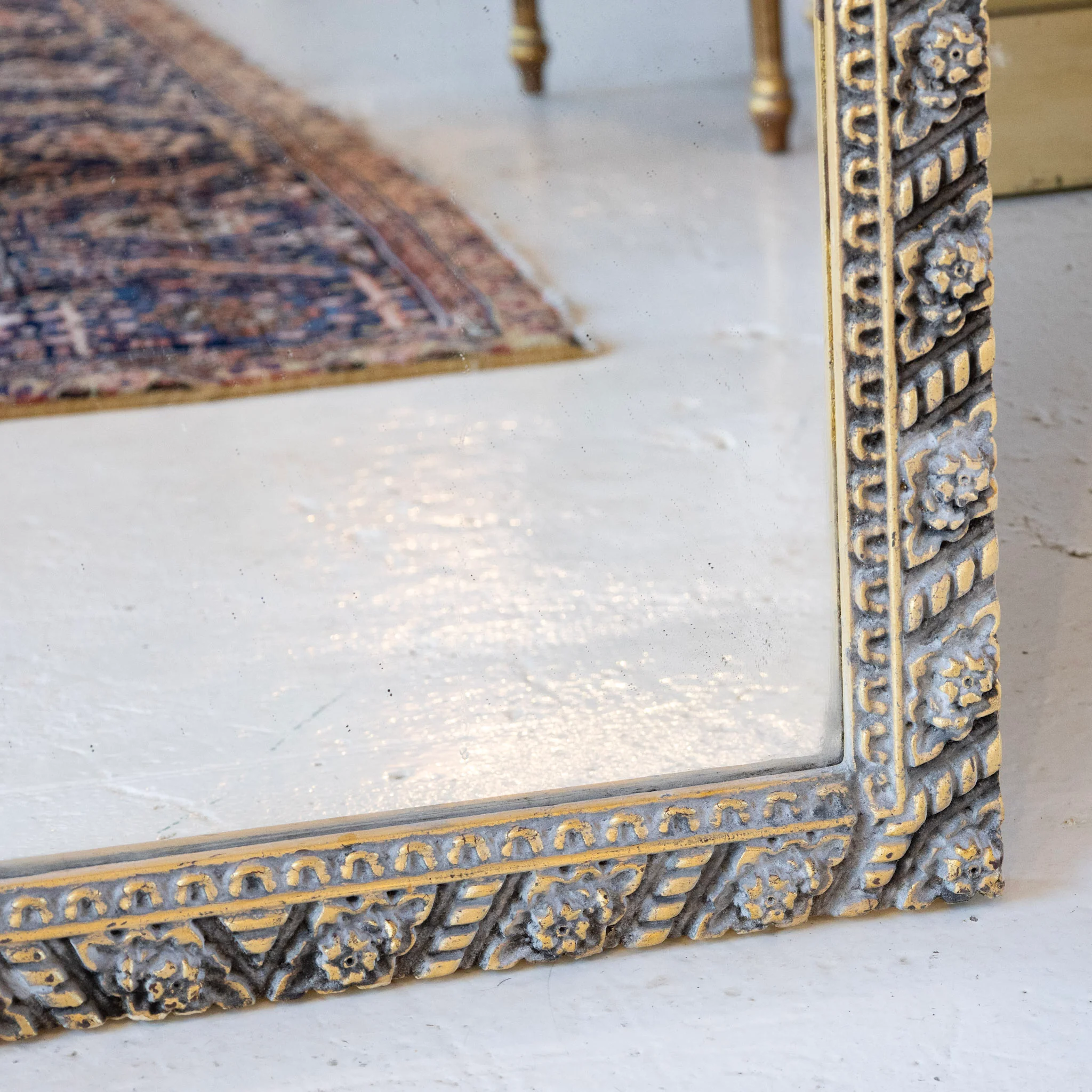 Louis XVI Mirror – Carved Floral Garland Frame with Aged Patina - Image 7