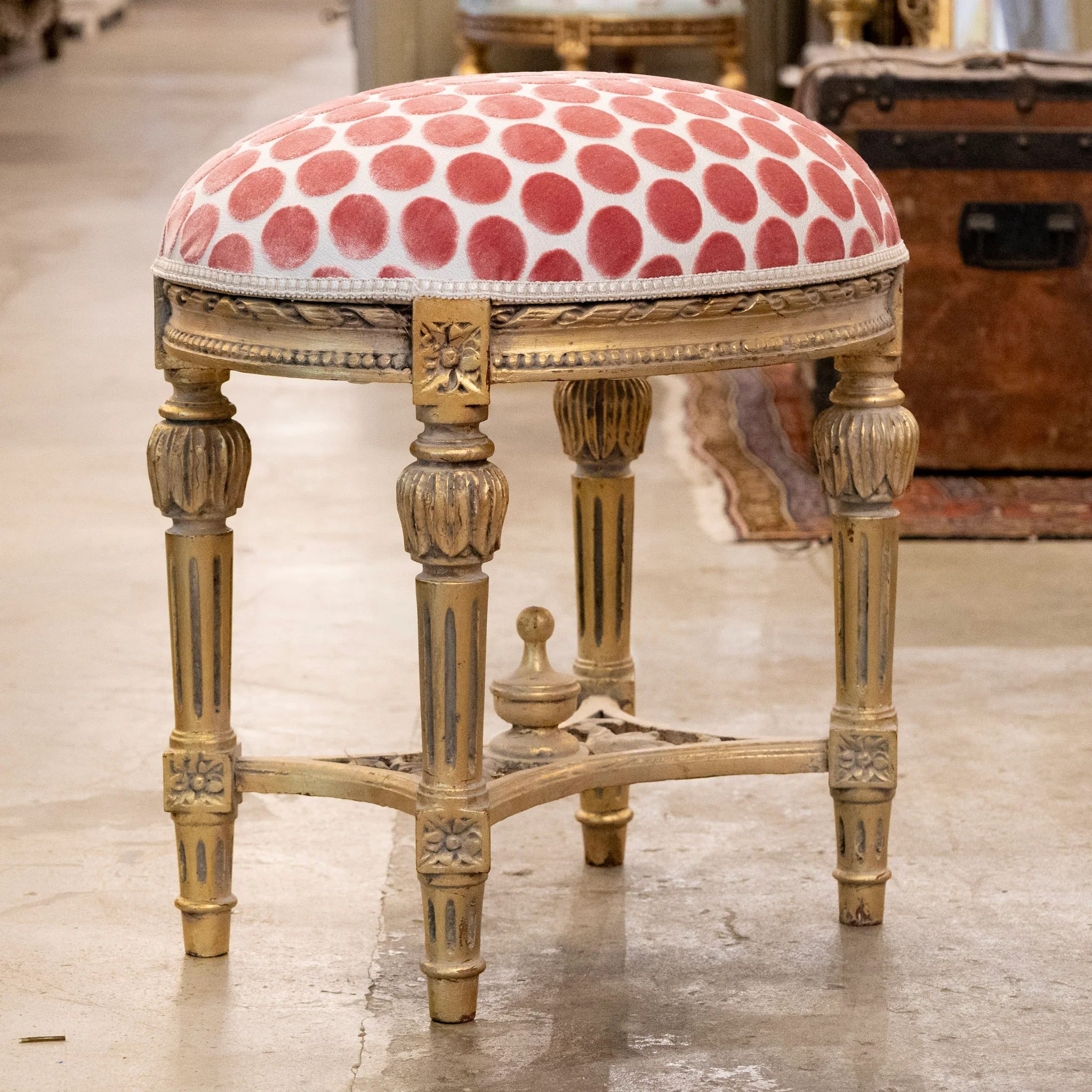 Louis XVI Oval Gilded Stool - Pink Velvet Polka Dot - Image 4