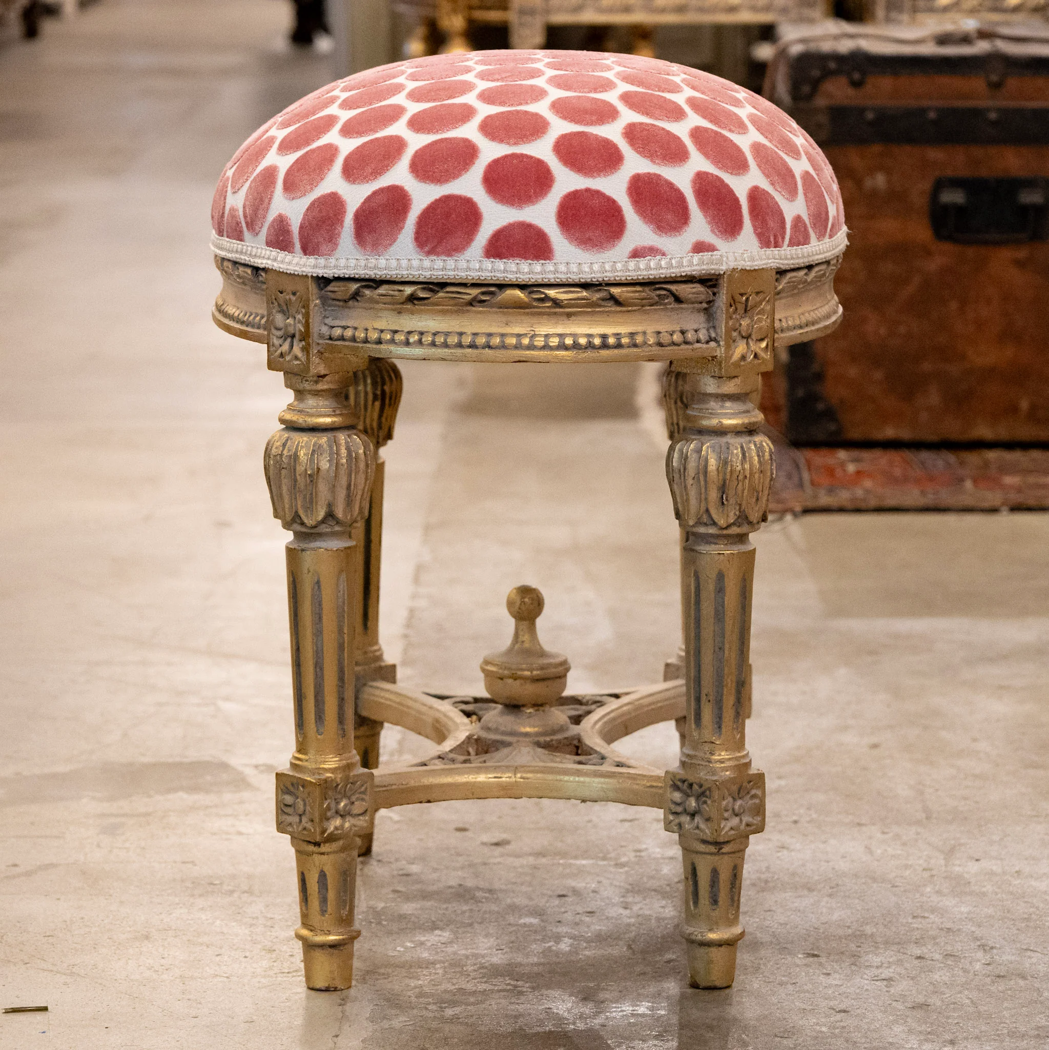 Louis XVI Oval Gilded Stool - Pink Velvet Polka Dot - Image 5