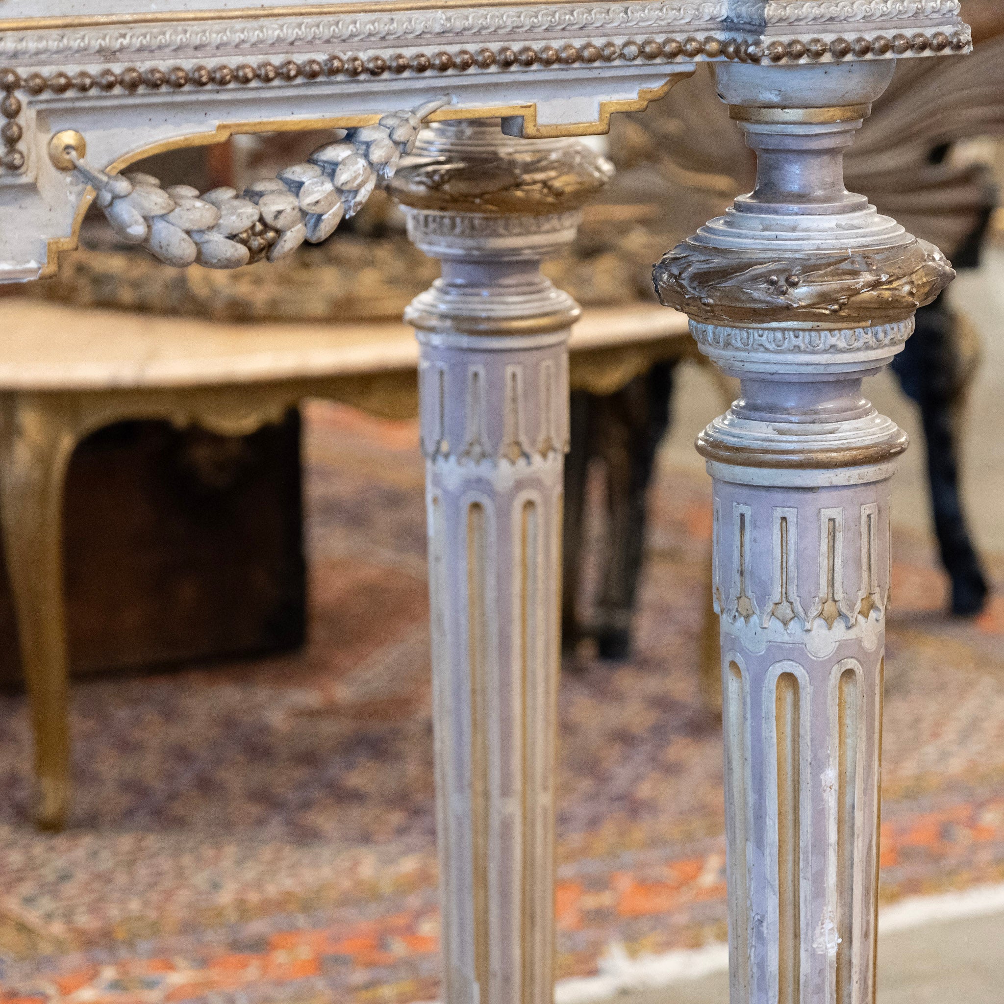 Louis XVI Painted Console Table – Carved & Medallion Details - Image 8