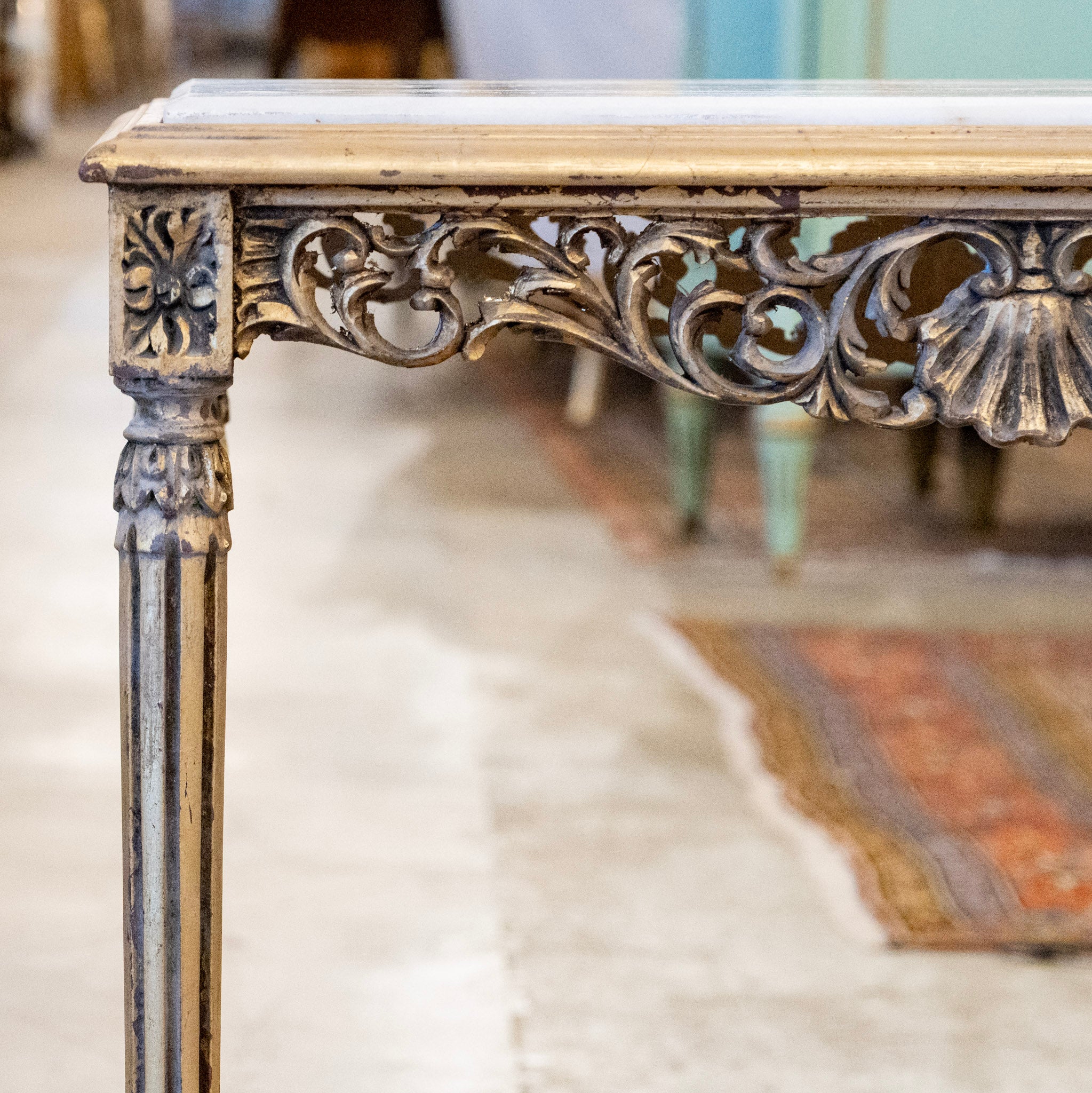 Louis XVI Side Table –  Carved Gilded Frame & White Marble Top - Image 3
