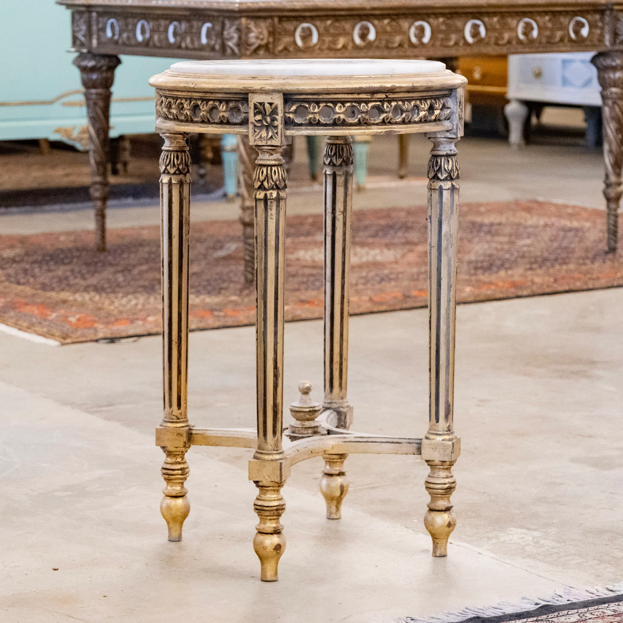 Louis XVI Side Table – Carved Trim & White Marble Top - Image 2