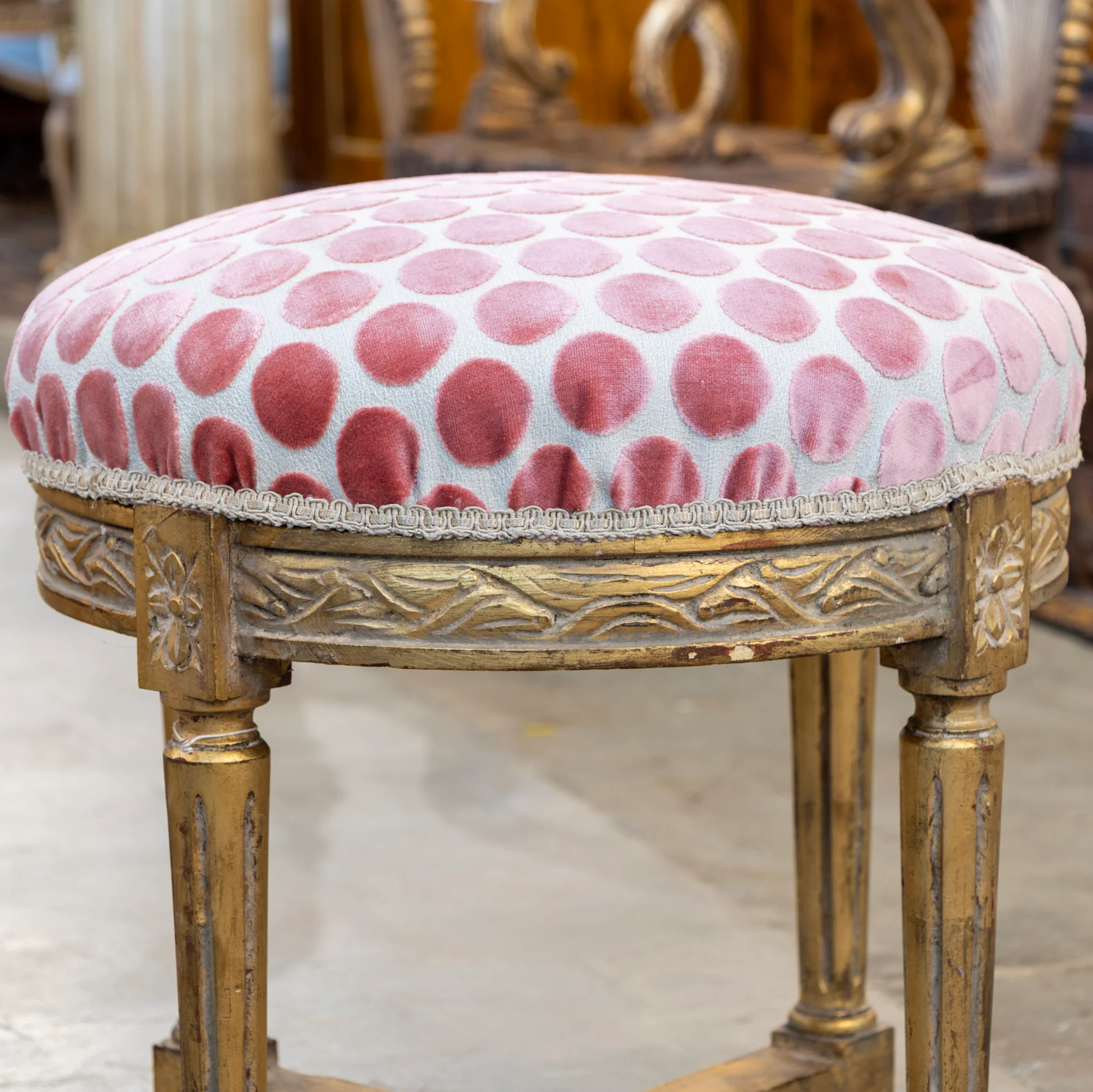 Louis XVI Stool – Gold Floral Detailing & Pink Polka Dot Upholstery - Image 3