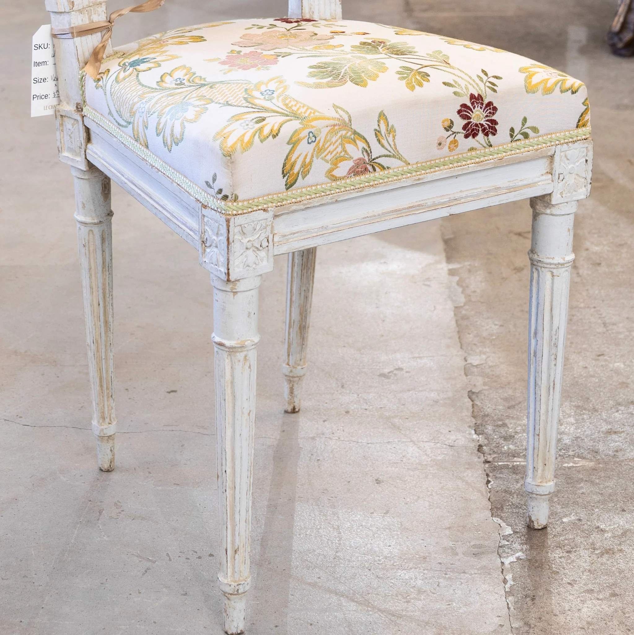 Louis XVI White Chair – Carved Frame & Original Floral Upholstery - Image 3