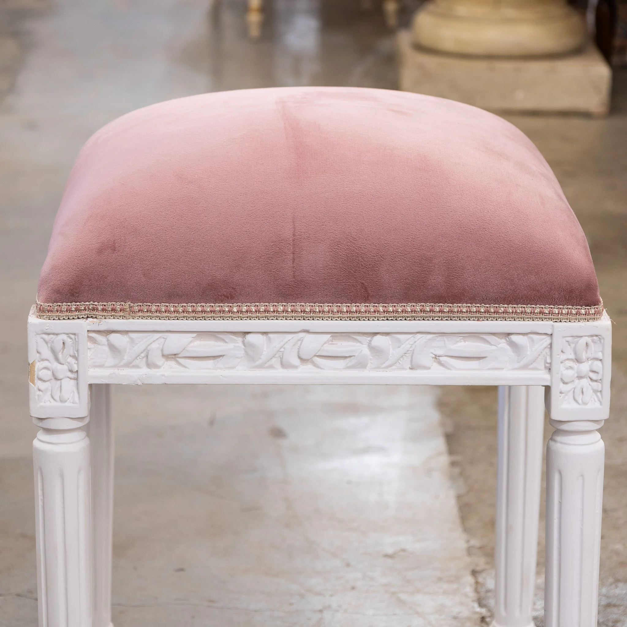 Louis XVI White Stool – Pink Velvet Upholstery - Image 3