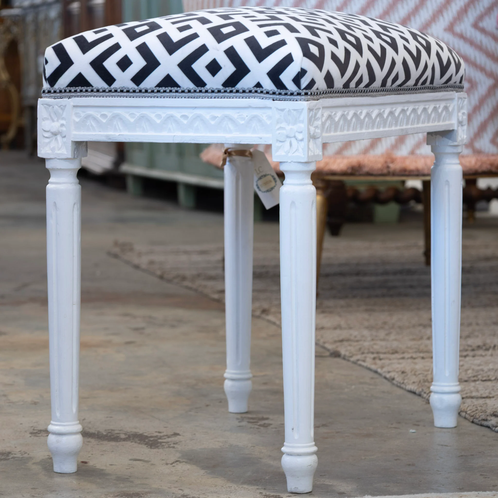 Louis XVI White Stool – Black & White Geometric Upholstery - Image 3