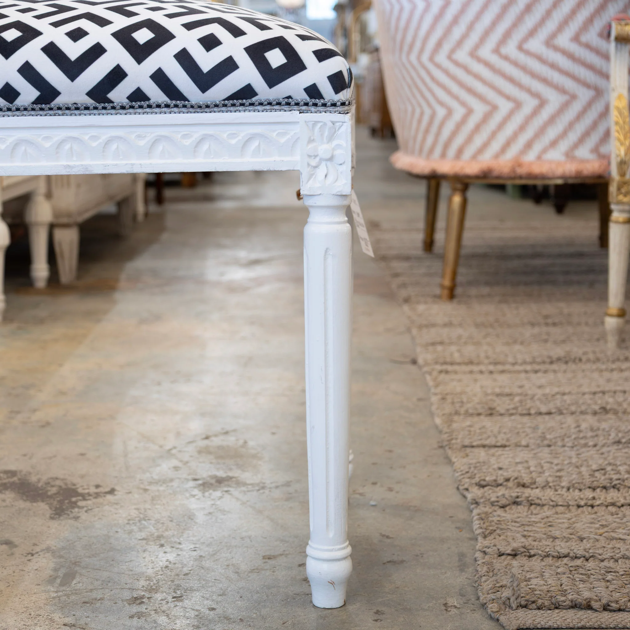 Louis XVI White Stool – Black & White Geometric Upholstery - Image 4