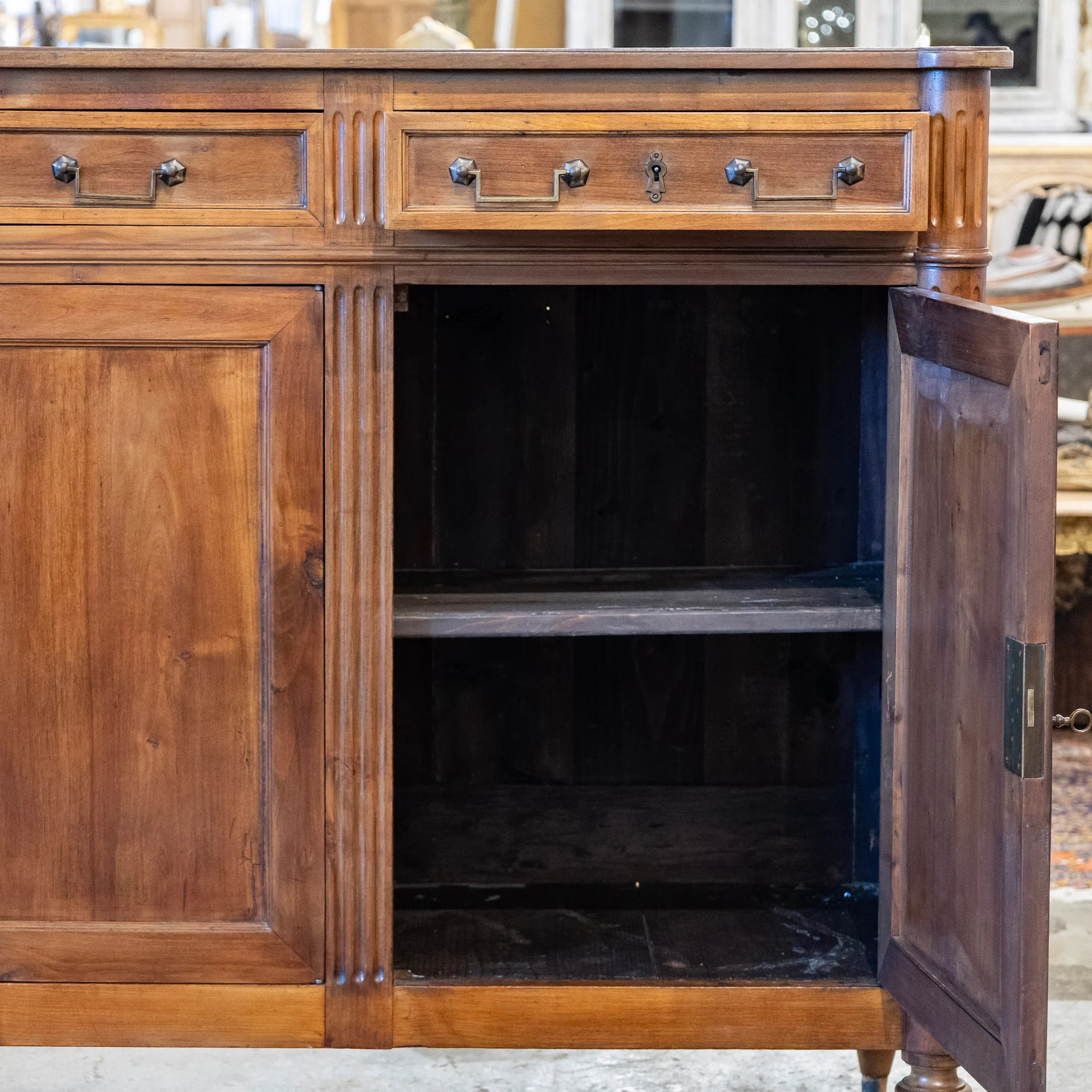 Louis XVI Wood Sideboard – Fluted Columns & Square Pulls - Image 5