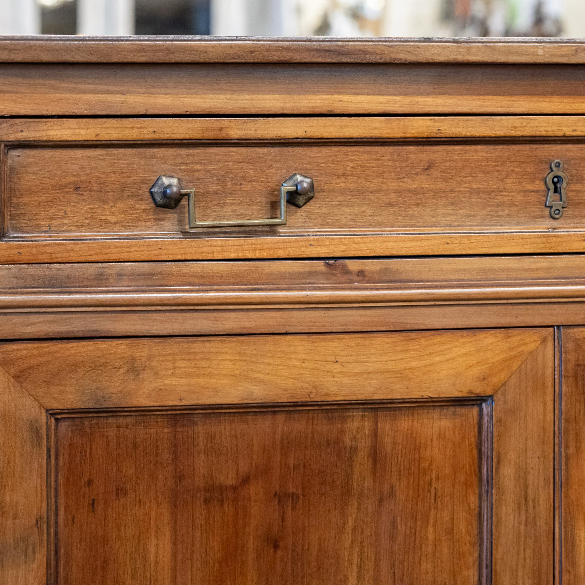 Louis XVI Wood Sideboard – Fluted Columns & Square Pulls - Image 7
