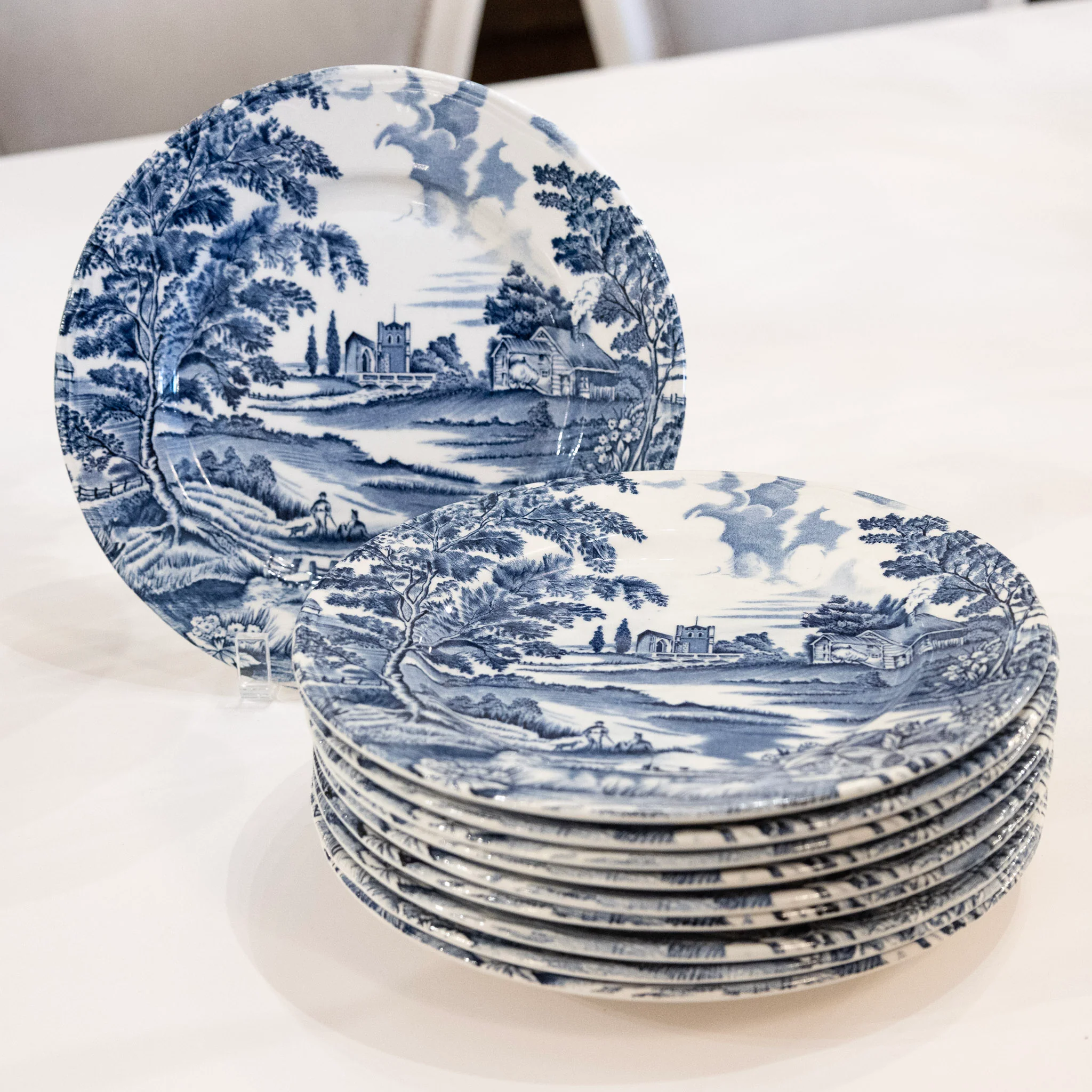 Luneville Hand-Painted Blue Porcelain Dinner Service – 41-Piece French “English Style” Countryside Set (c. 1930s–1950s) - Image 3