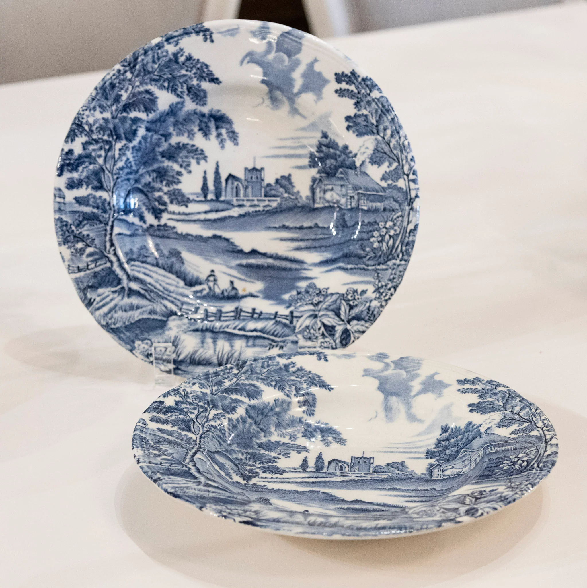 Luneville Hand-Painted Blue Porcelain Dinner Service – 41-Piece French “English Style” Countryside Set (c. 1930s–1950s) - Image 4