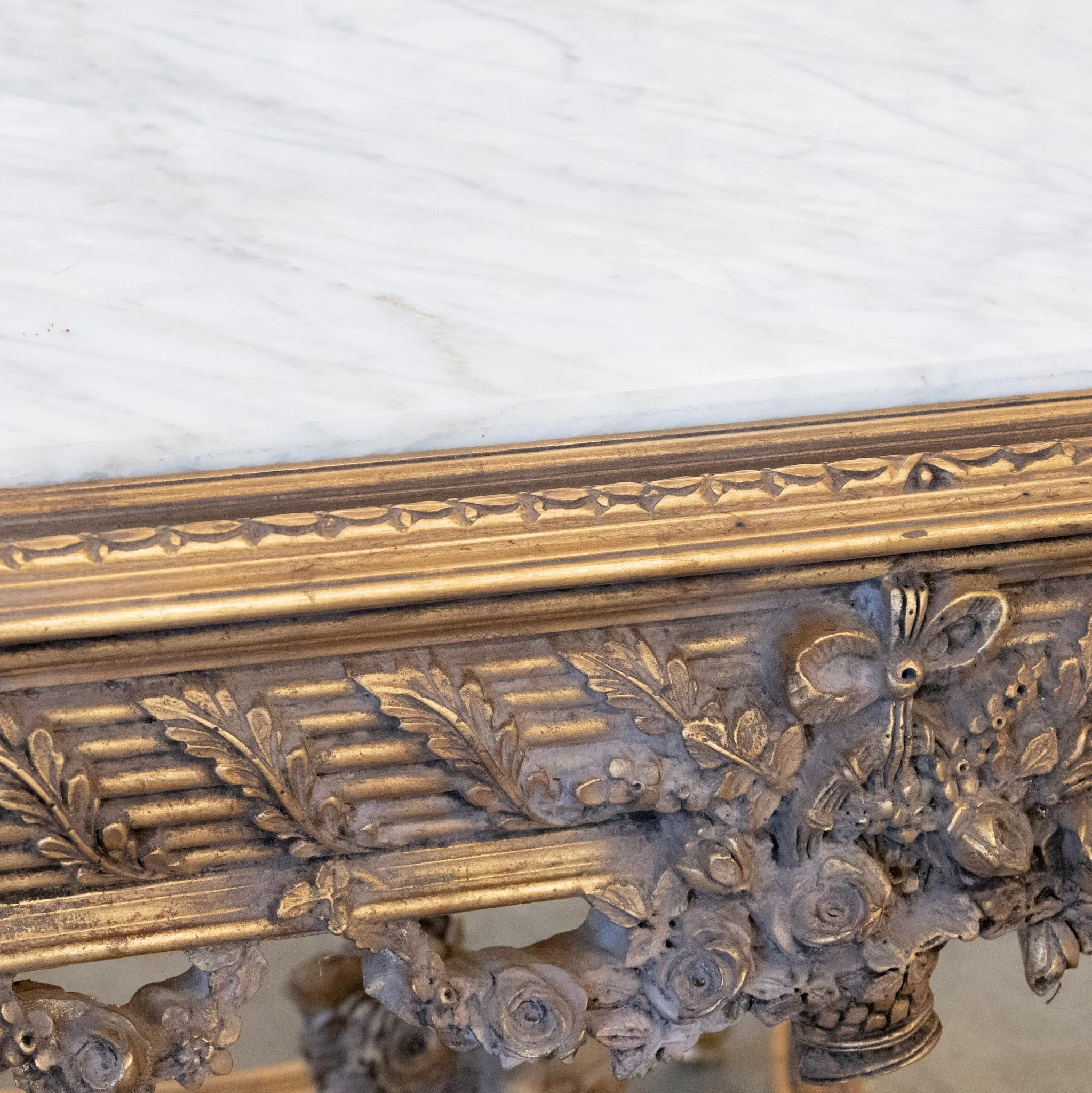 Neoclassical Ornate Center Table – Floral Carvings & White Marble Top - Image 11
