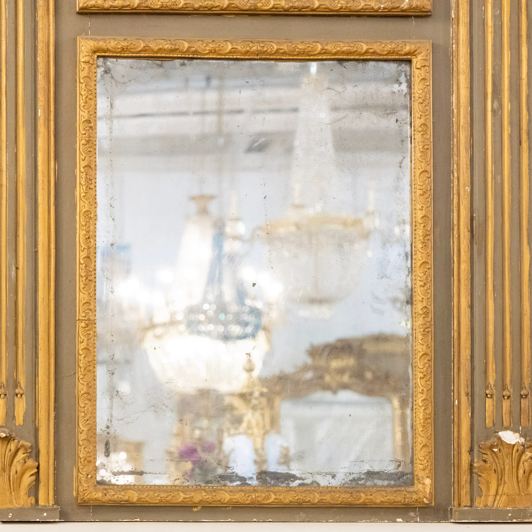 French 18th Century Gilded Trumeau Mirror — Oil Painting & Foxing - Image 4