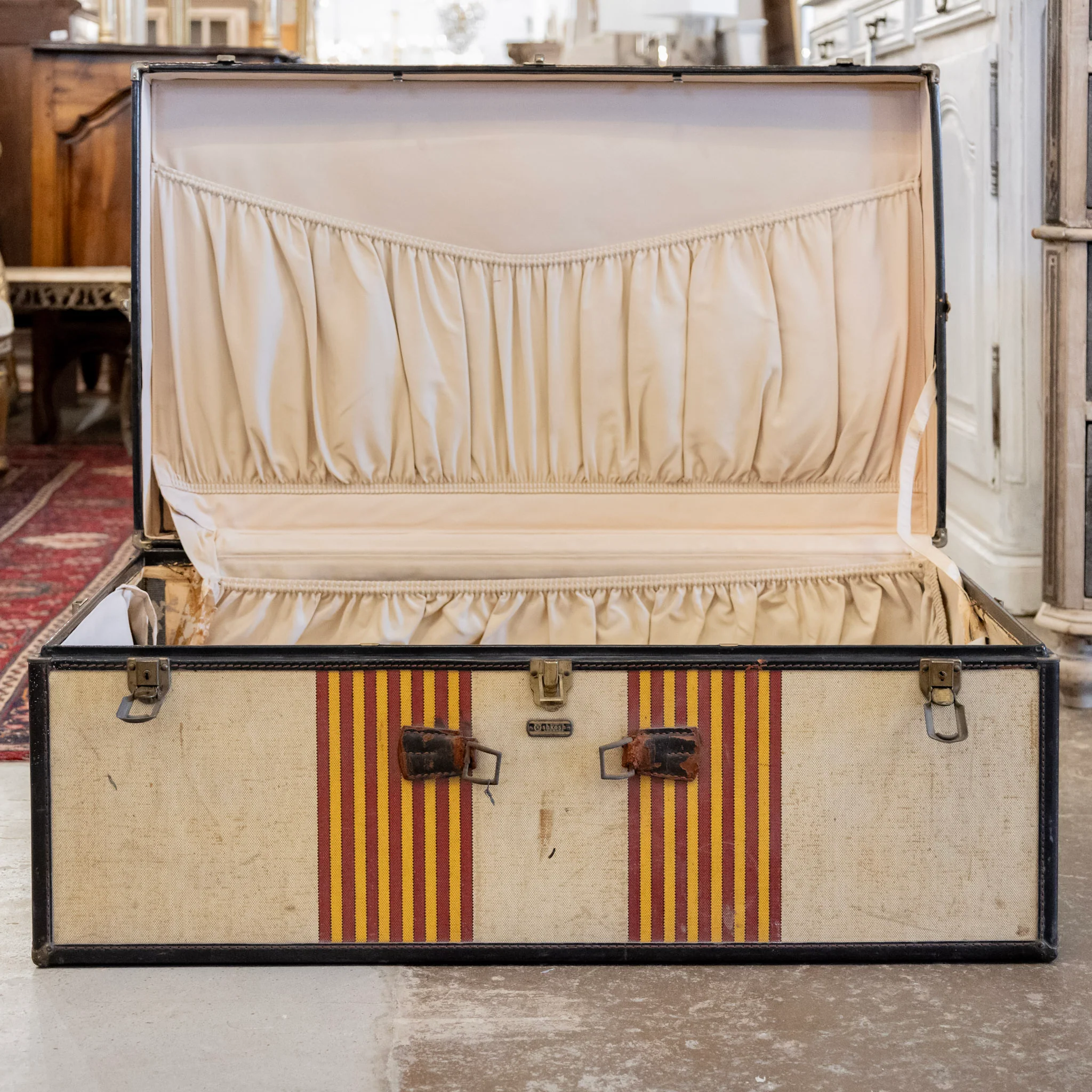 Vintage Trunk - Yellow & Red Stripe - Image 6