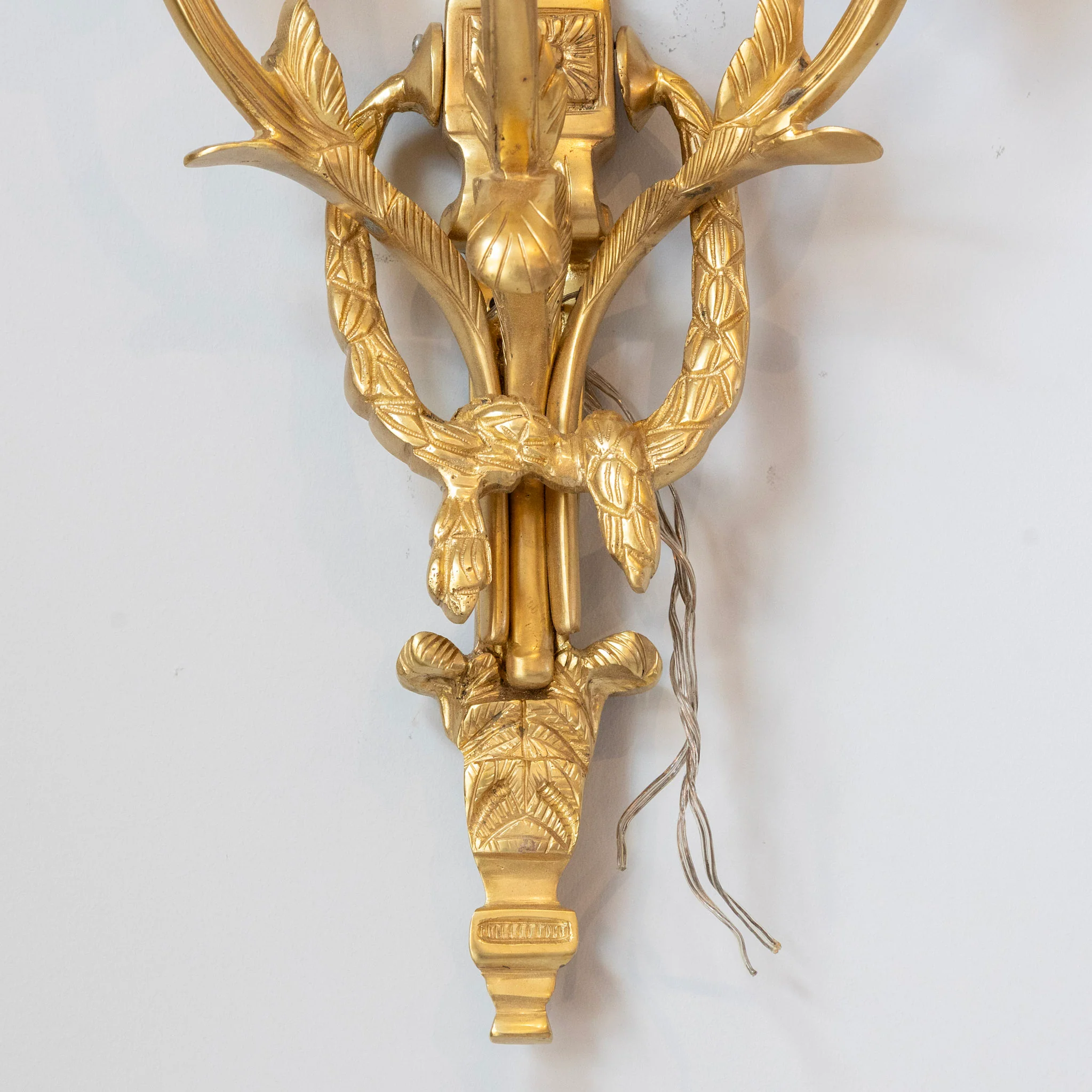Pair of Louis XVI Grand Gilded Wall Sconces – Bright Gold with Bow Frame - Image 8