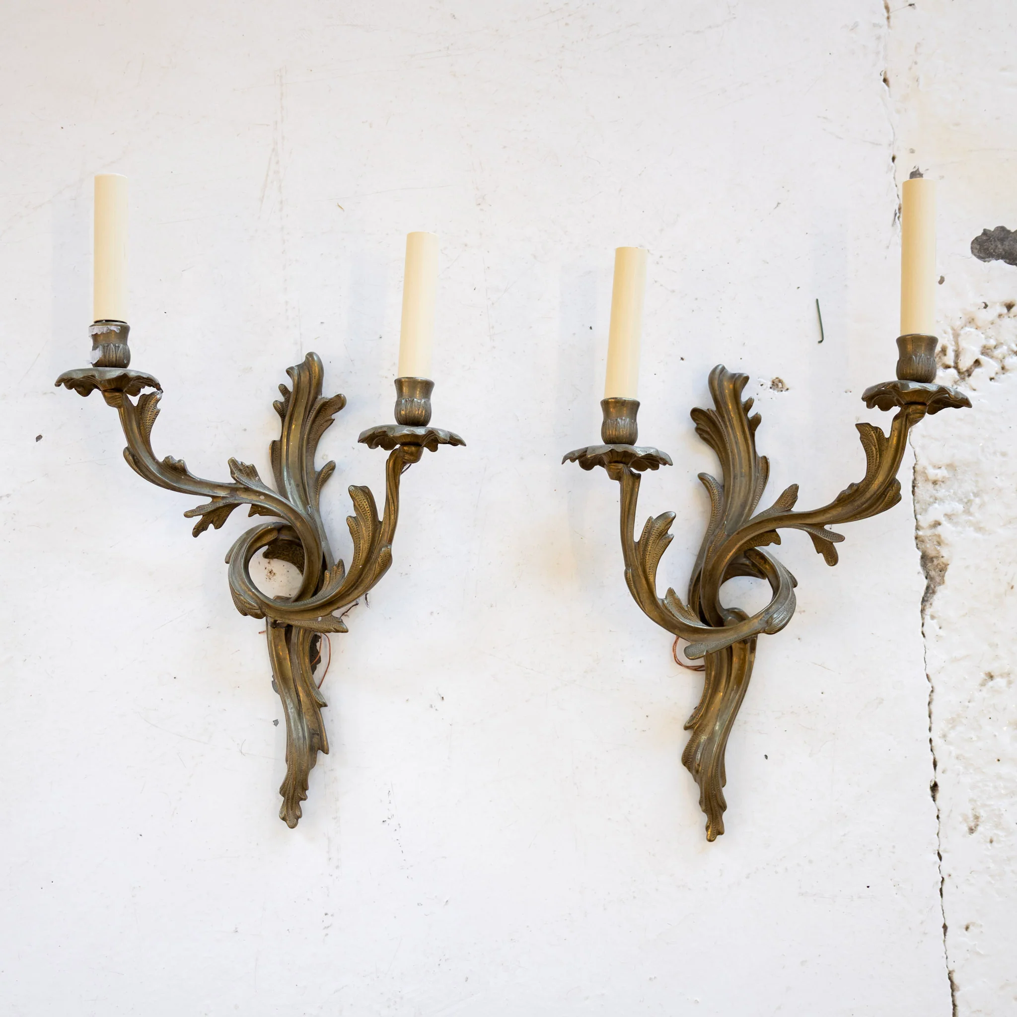 Pair of French Brass Wall Sconces - Leaf Frame