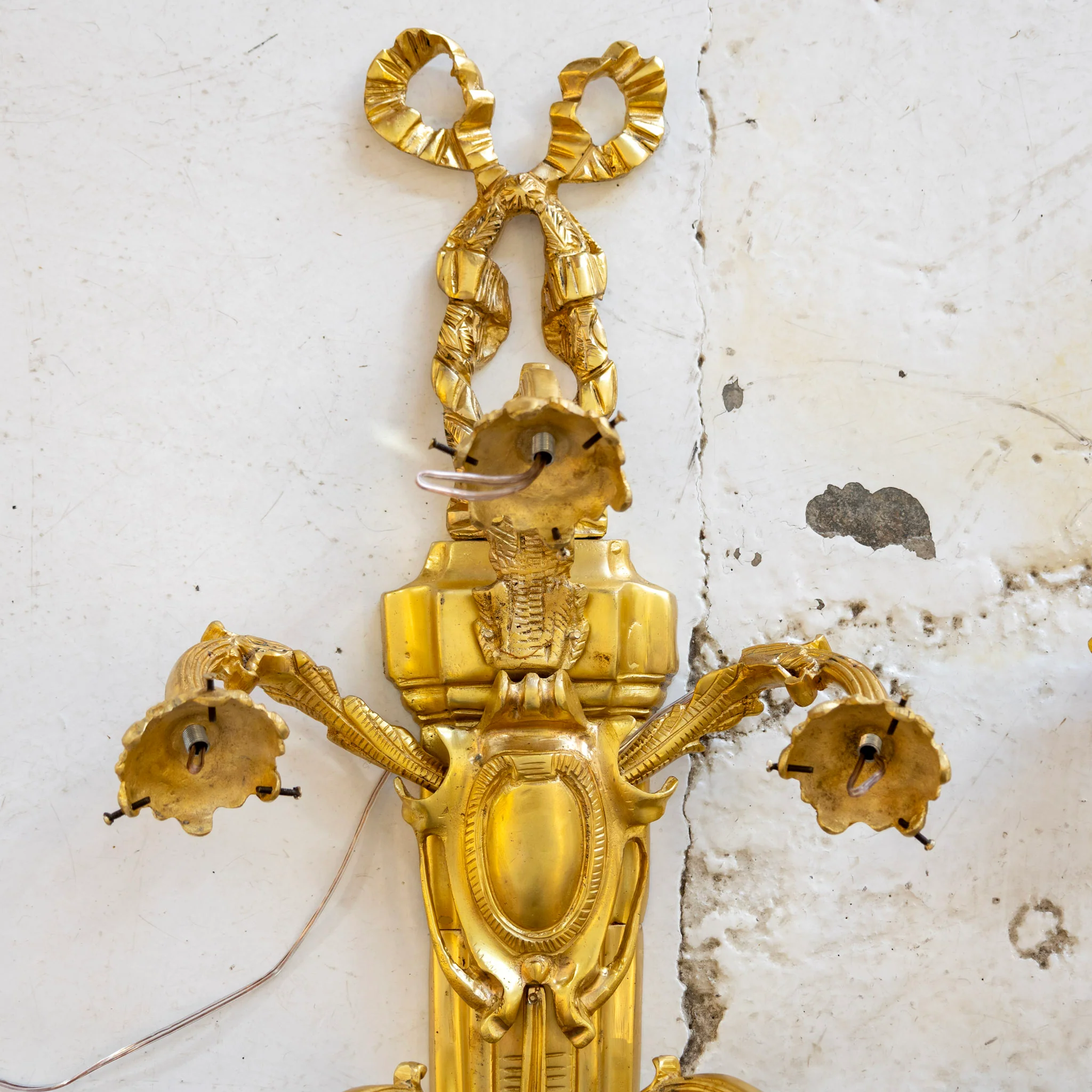 Pair of French Brass Wall Sconces - Bow Crest - Image 2
