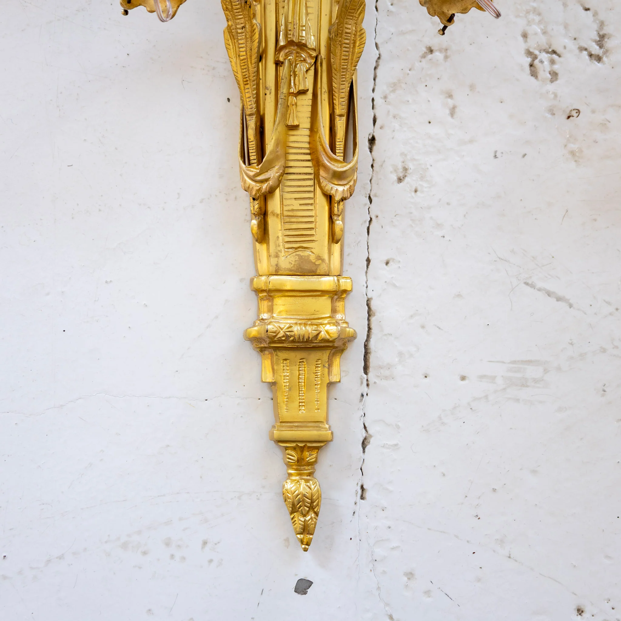 Pair of French Brass Wall Sconces - Bow Crest - Image 4