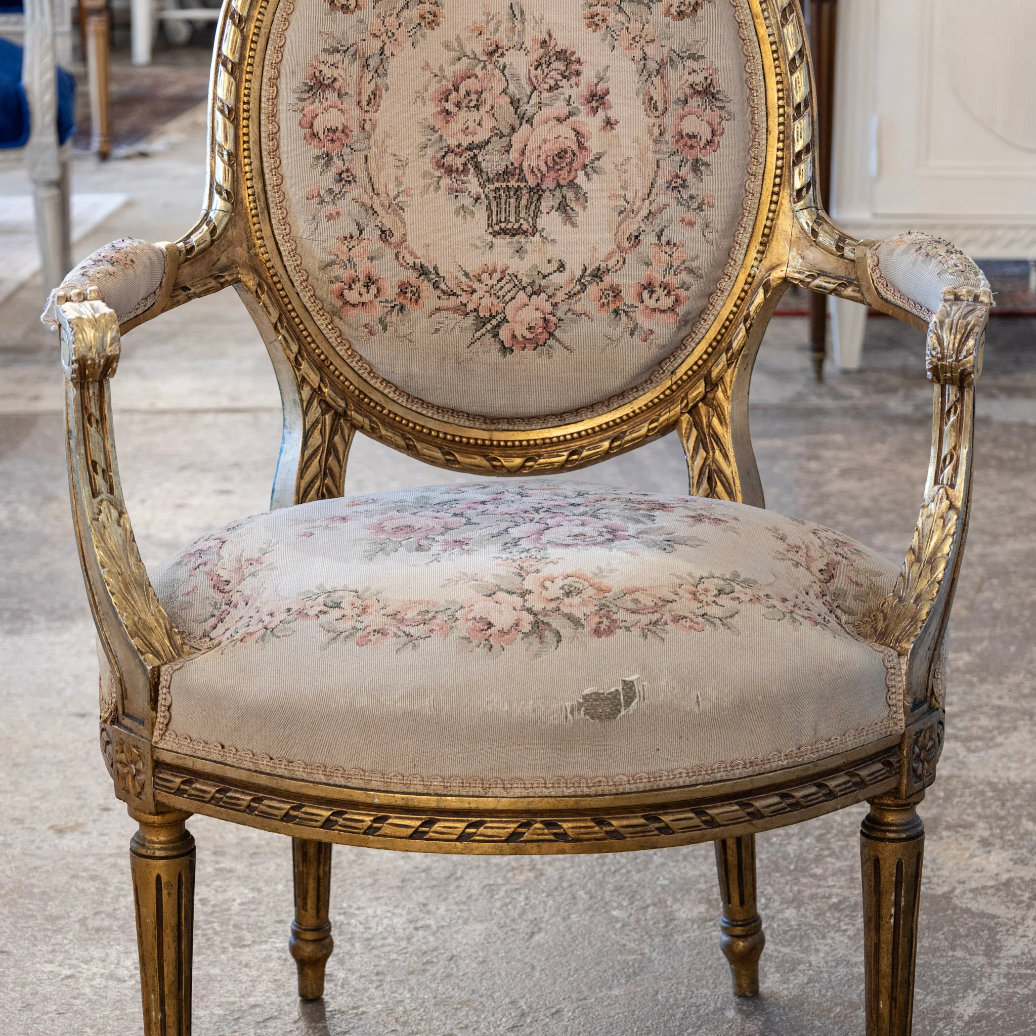 Louis XVI Gilded Armchair – Original Aubusson Floral Upholstery - Image 5