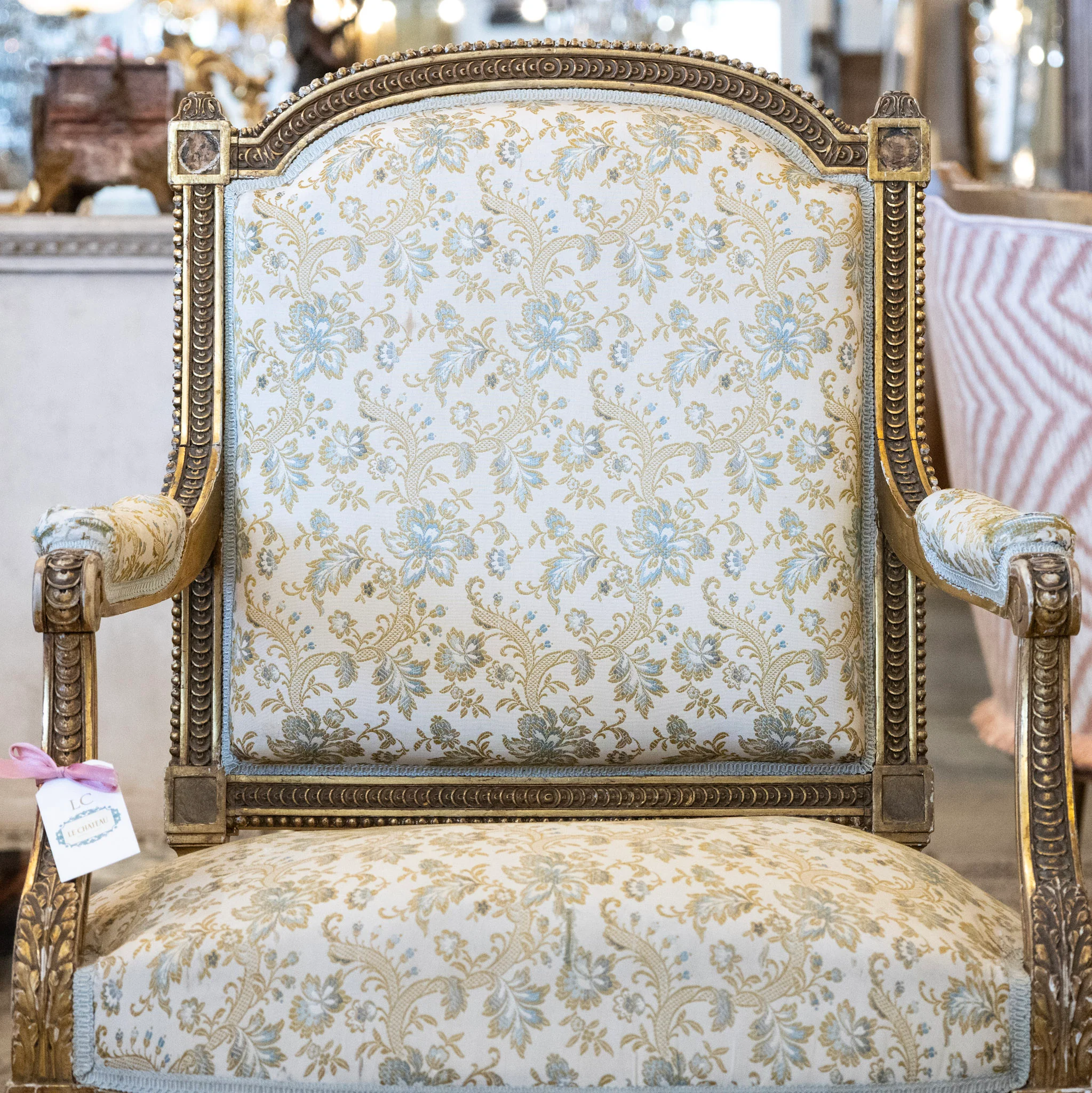 Louis XVI Armchair – Gilded Wood Frame & Blue Floral Upholstery in Original Condition - Image 3