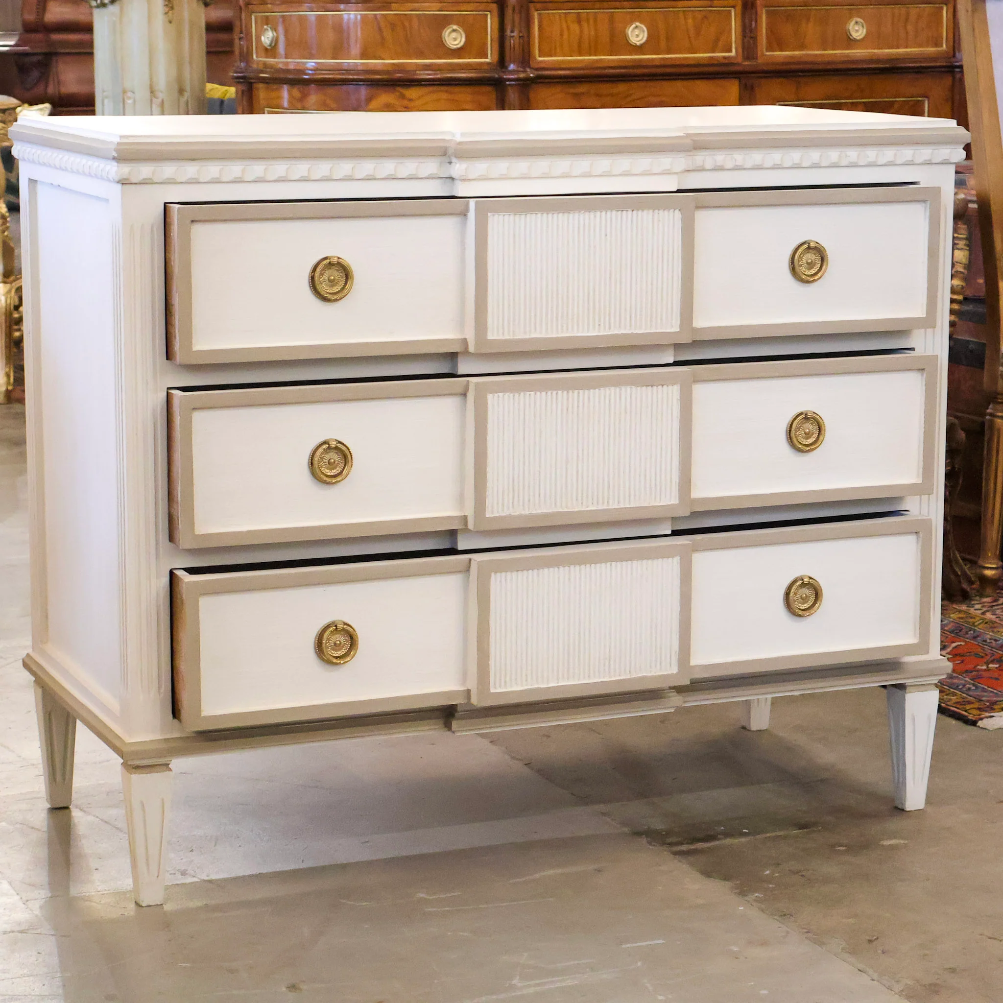 Swedish Chest with Reeded Block Front in White & Brown - Image 3