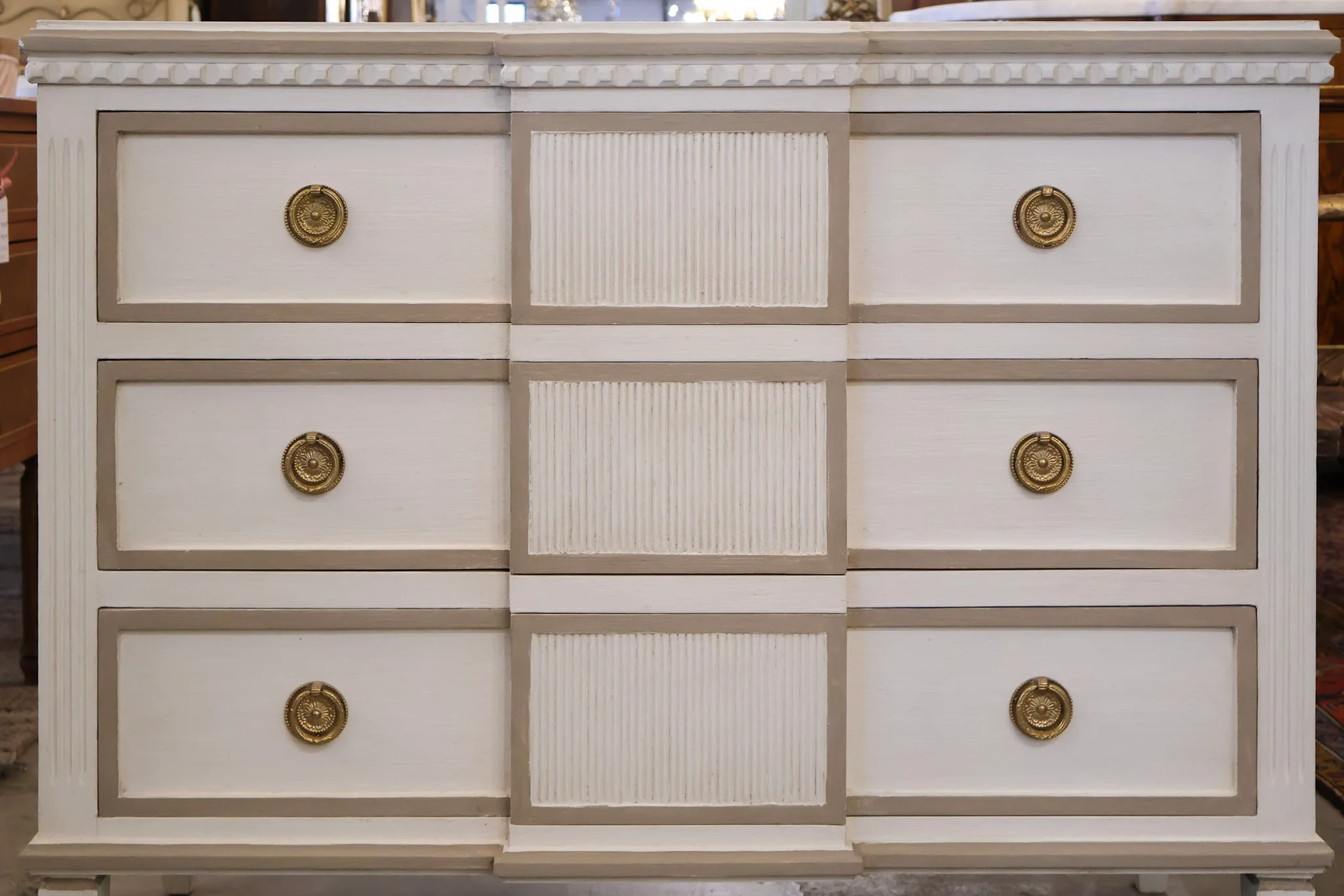 Swedish Chest with Reeded Block Front in White & Brown - Image 4