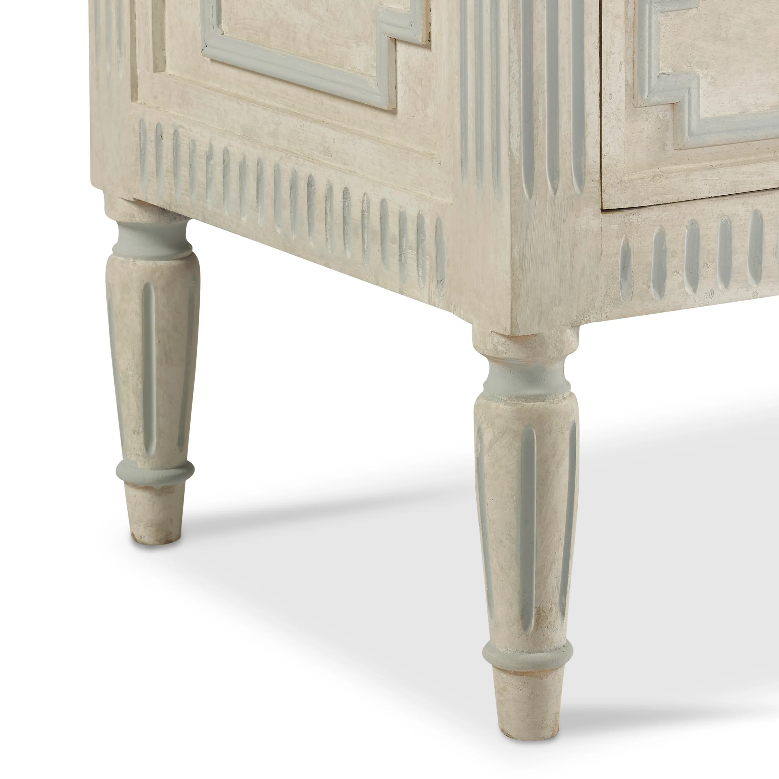 Scandinavian Chest with Rounded Legs and Blue Trim - Image 9