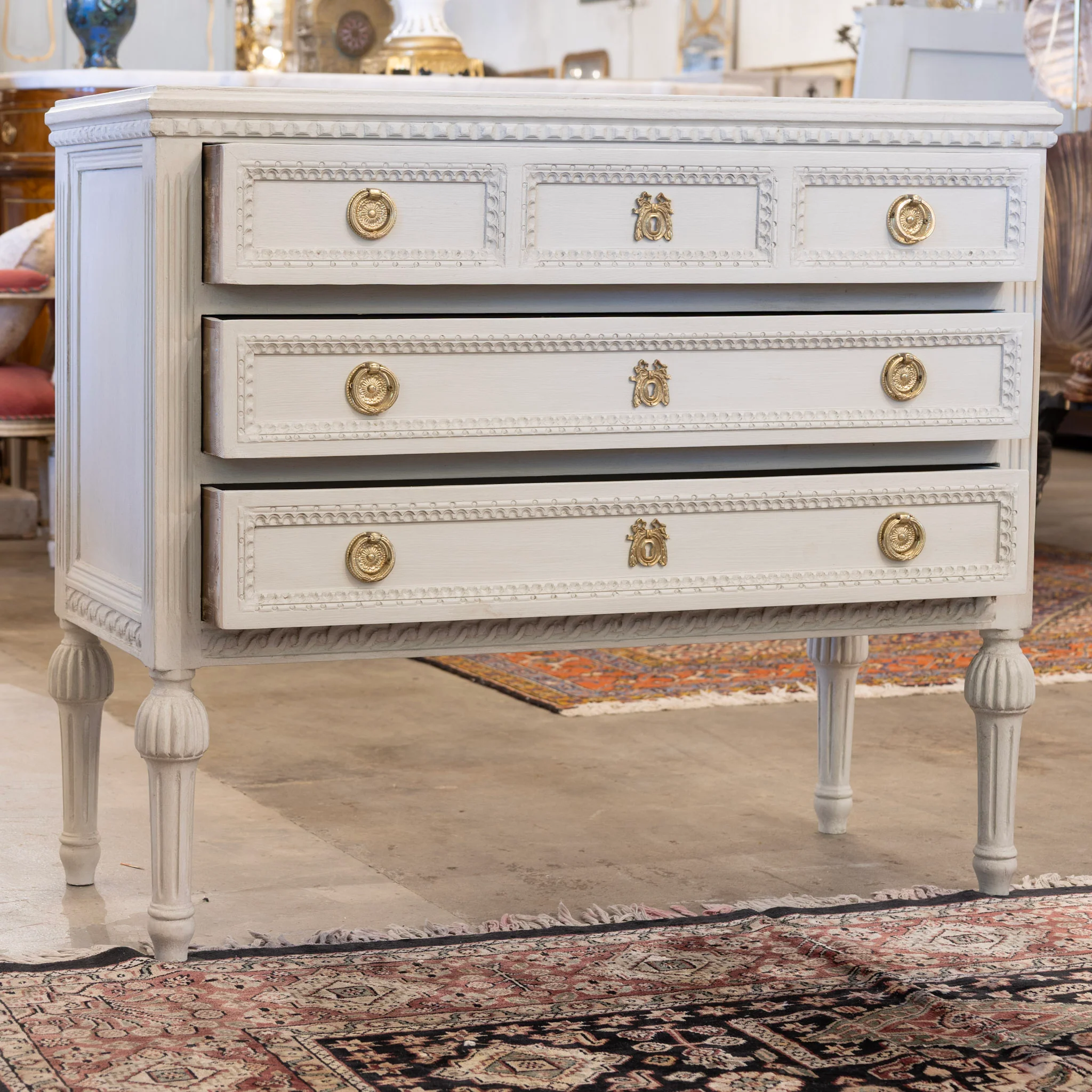 Swedish 3-Drawer Chest – Ballerina Legs in French Grey - Image 3