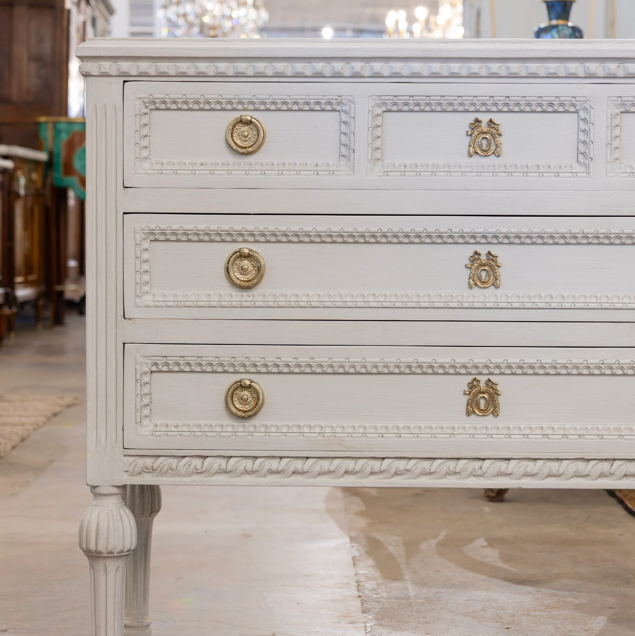 Swedish 3-Drawer Chest – Ballerina Legs in French Grey - Image 4