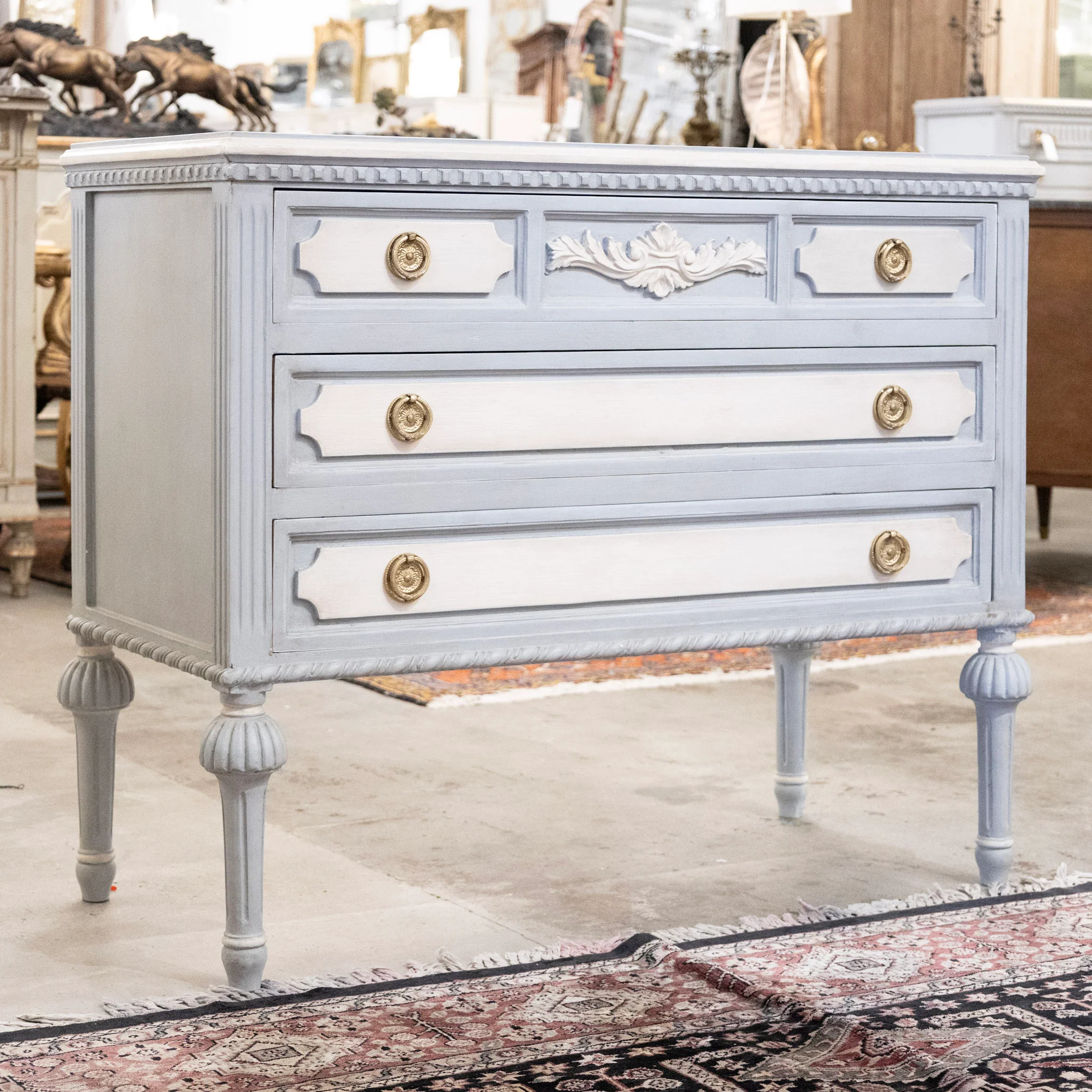 Swedish 3-Drawer Chest – Blue & White Finish with Floral Carving - Image 3