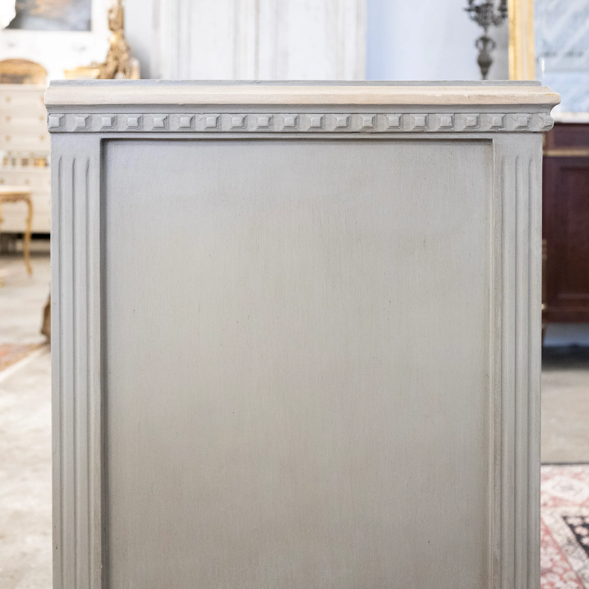 Swedish 3-Drawer Chest – Blue & White Finish with Floral Carving - Image 8