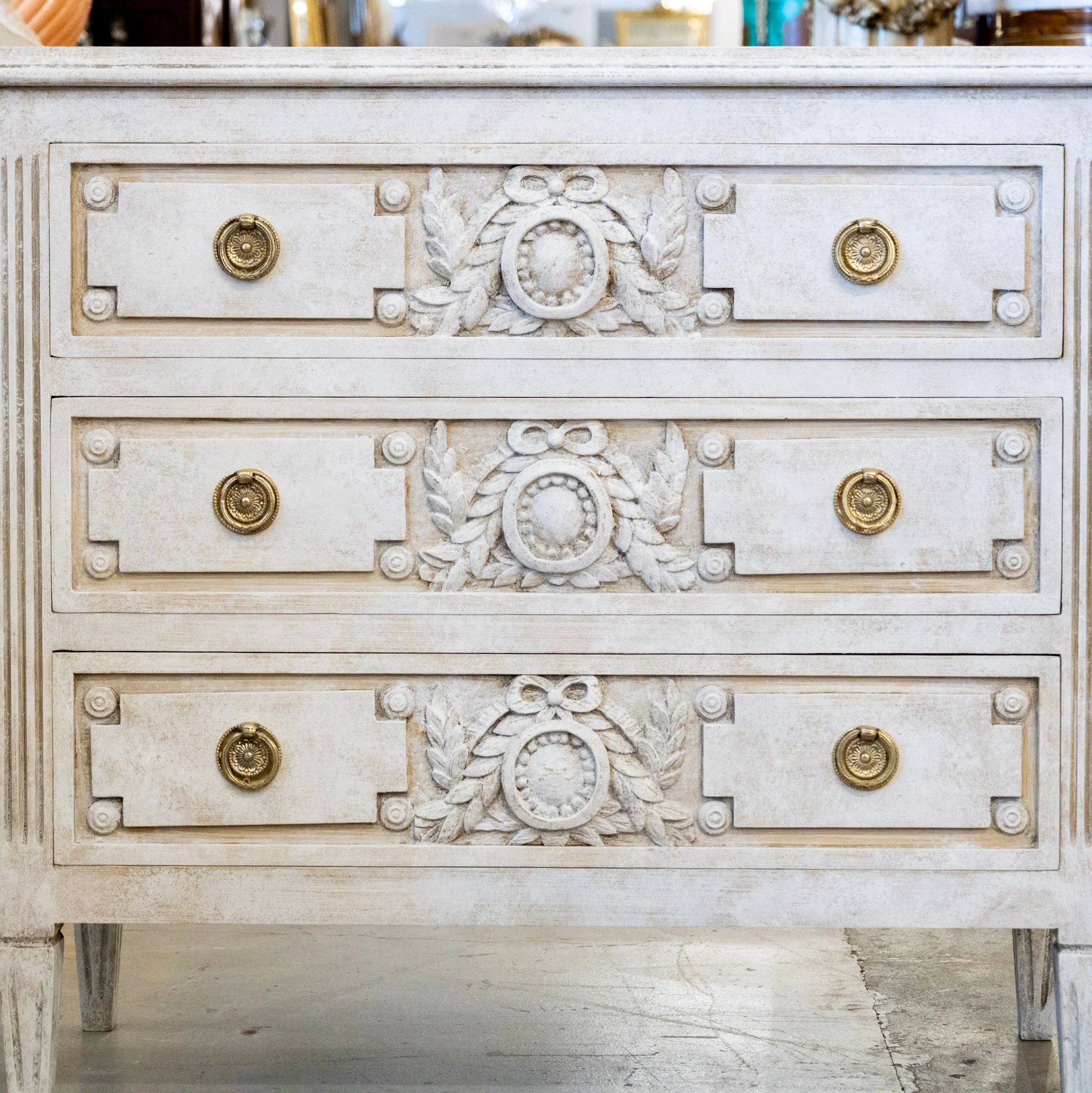 Swedish 3-Drawer Chest – Closed Block Carved Wreath Trim Detailing in Distressed Grey Finish - Image 4