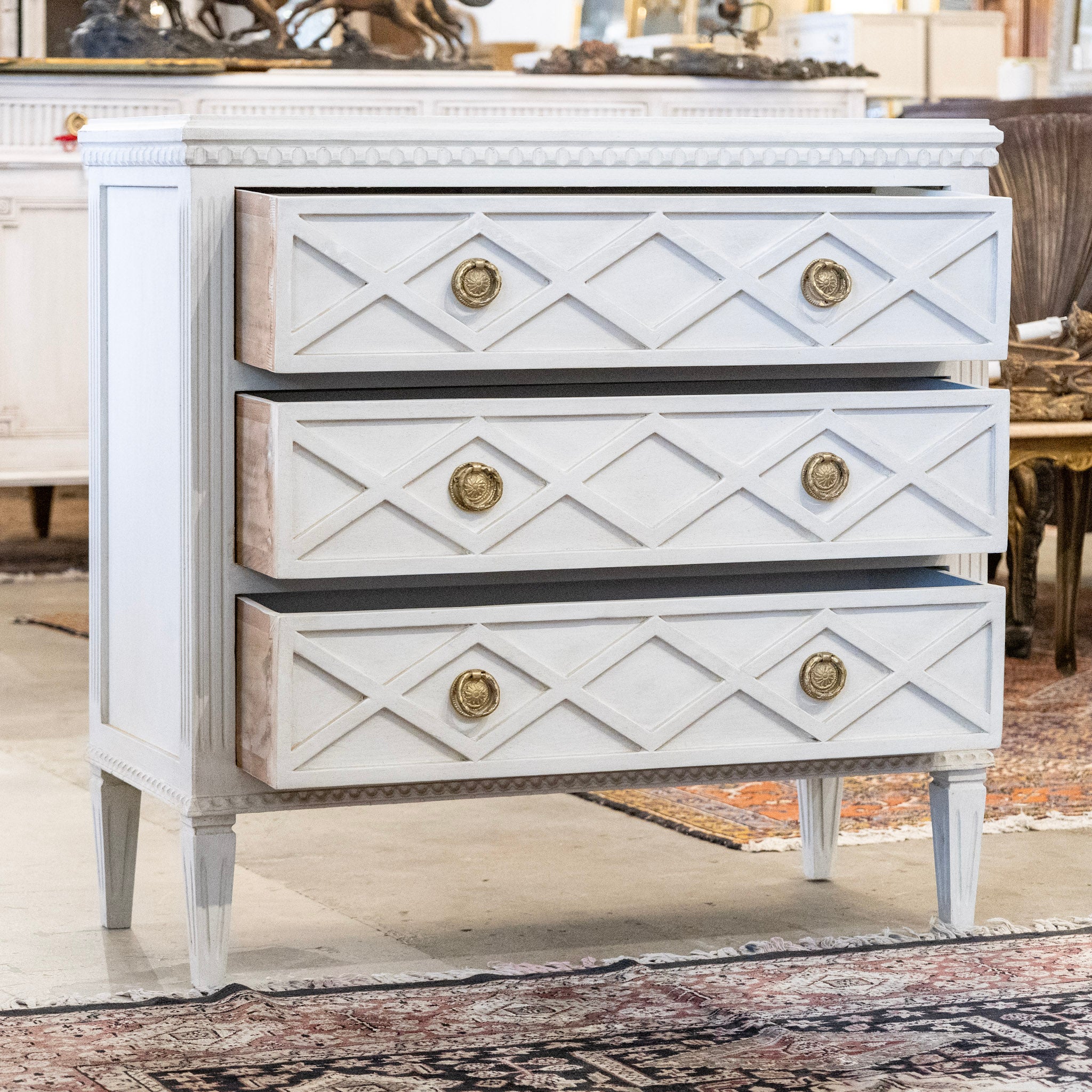 Swedish 3-Drawer Chest – Diamond Trim in Dove White - Image 3
